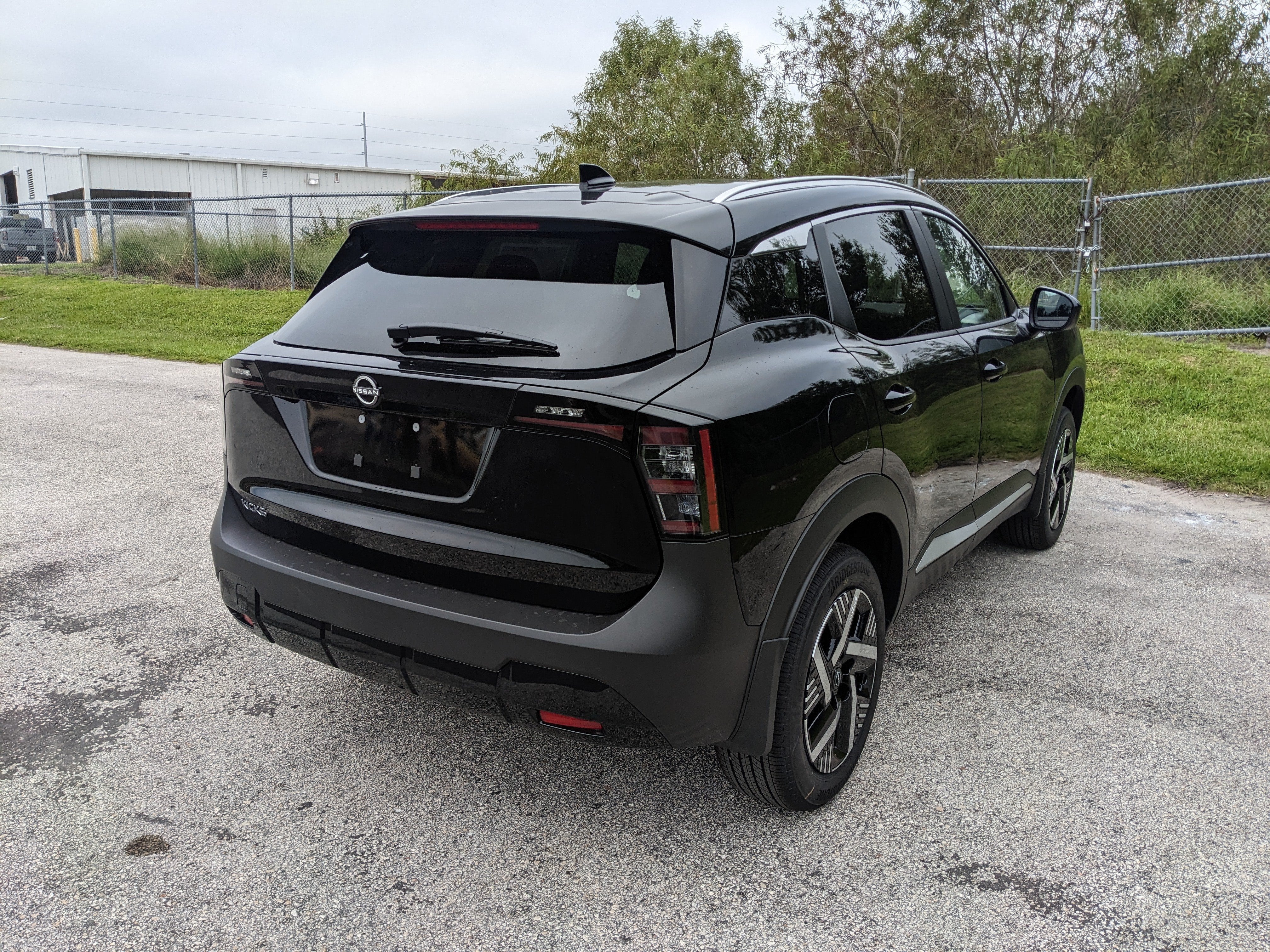 2027 Nissan Kicks SV