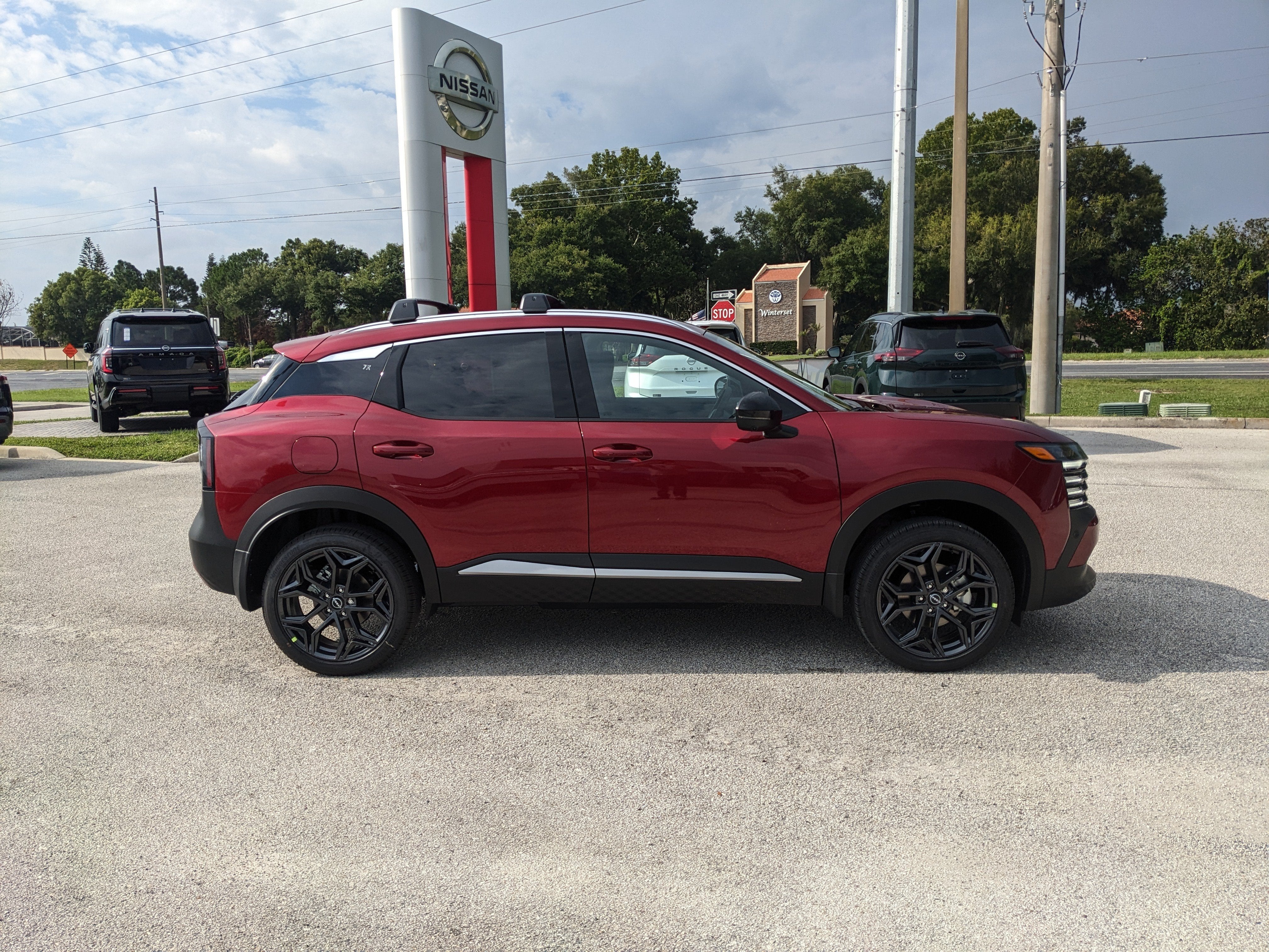2026 Nissan Kicks SR