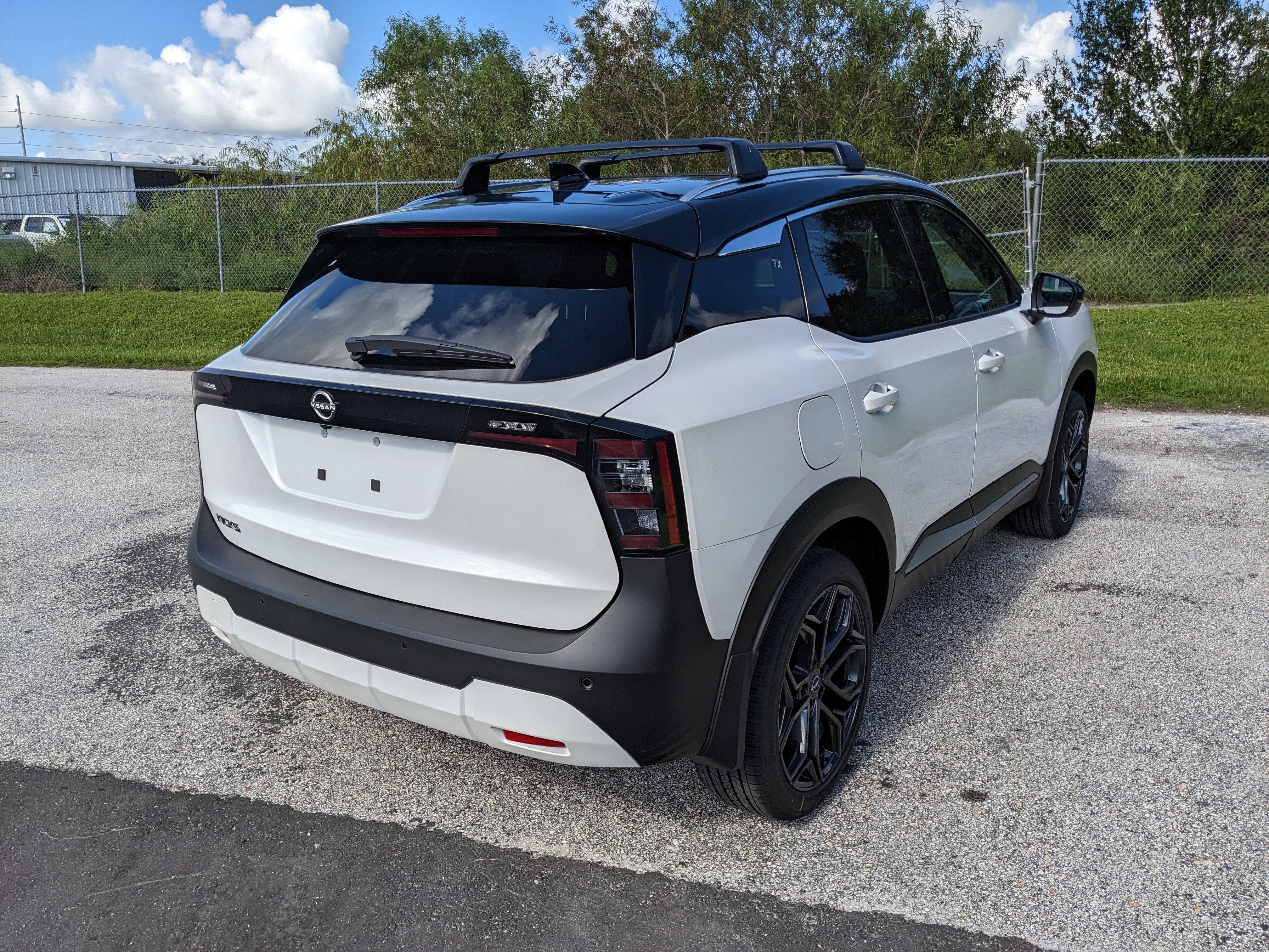 2027 Nissan Kicks SR