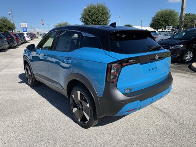 2025 Nissan Kicks SR