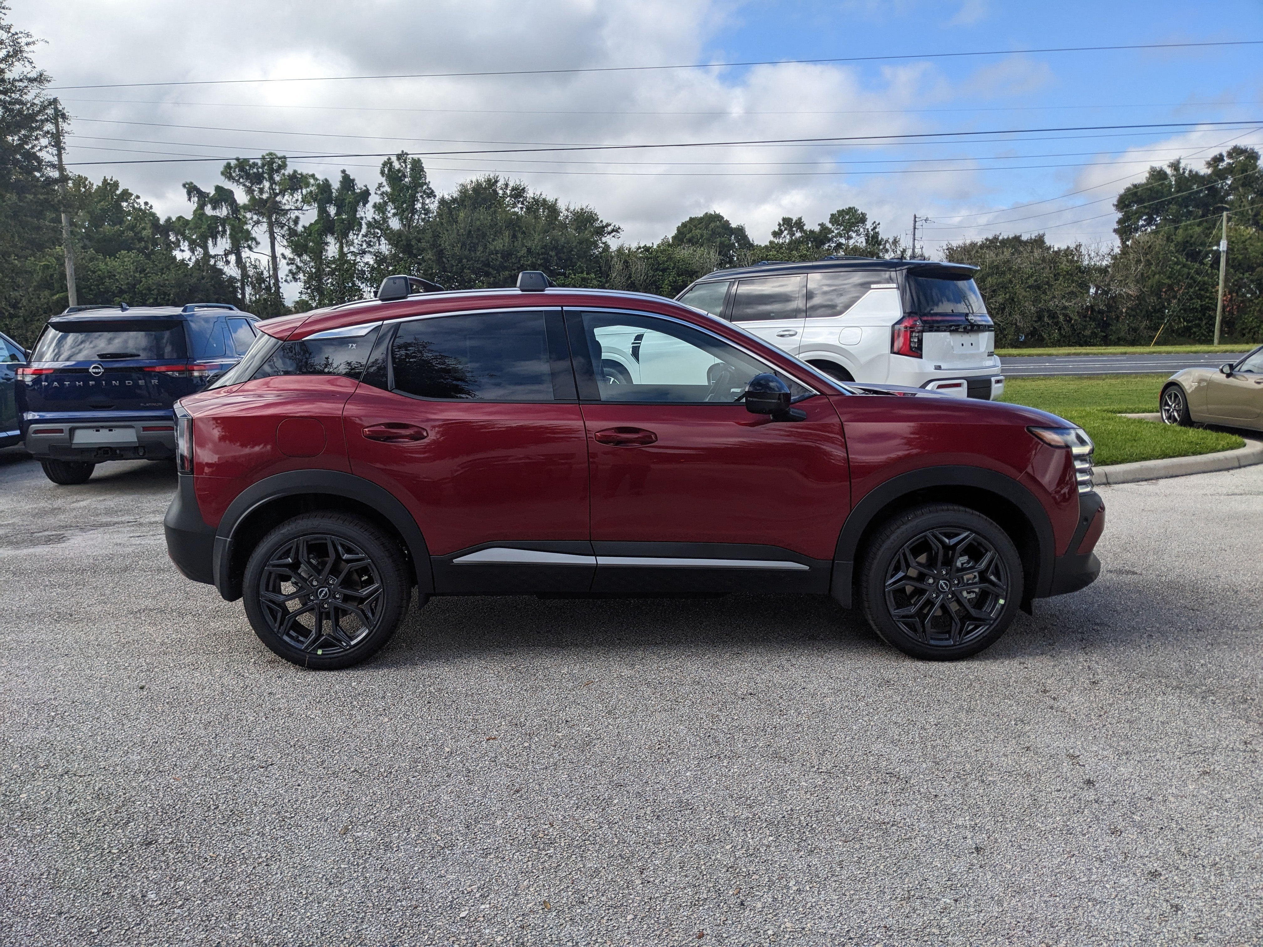 2027 Nissan Kicks SR