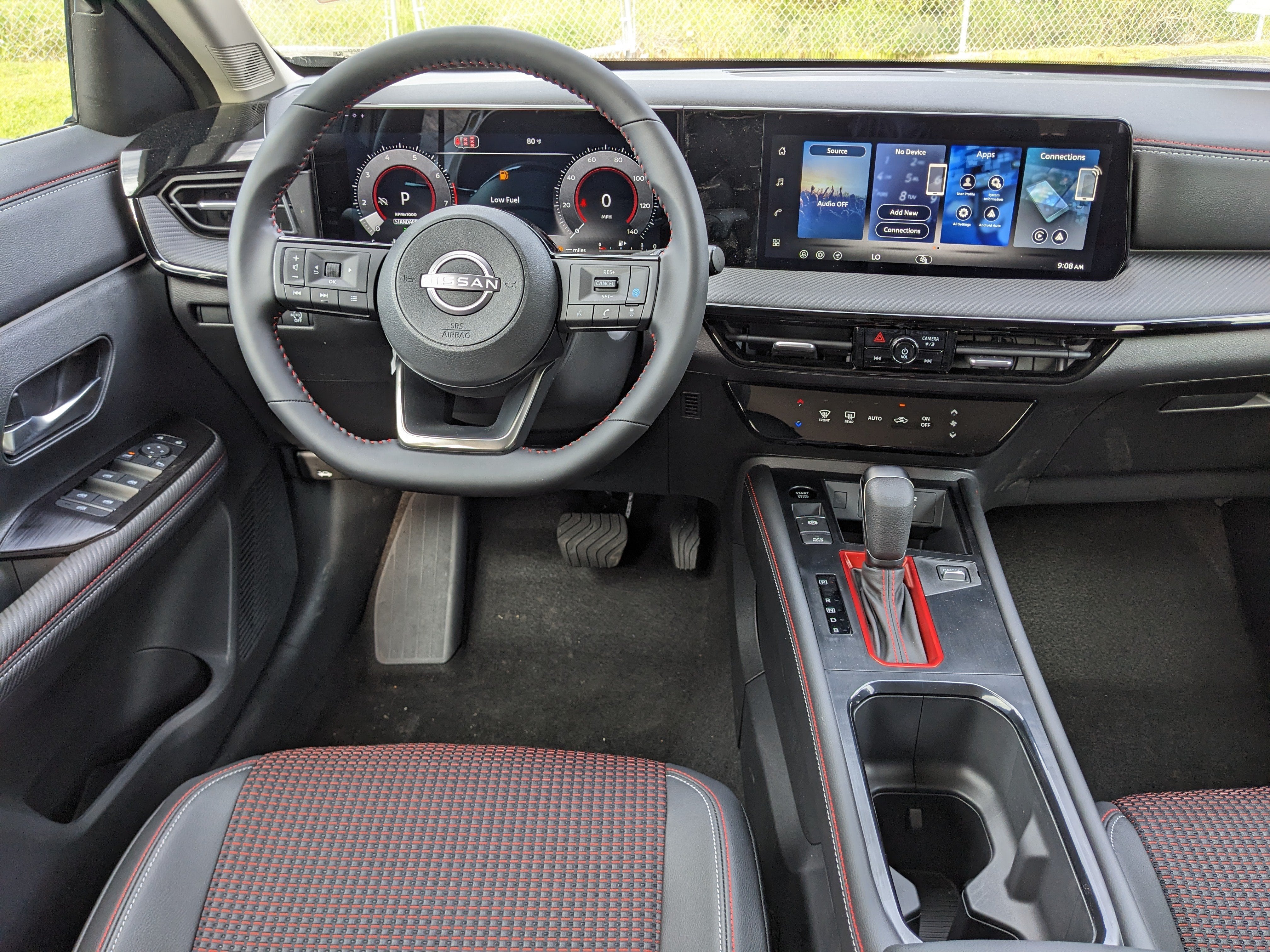 2027 Nissan Kicks SR
