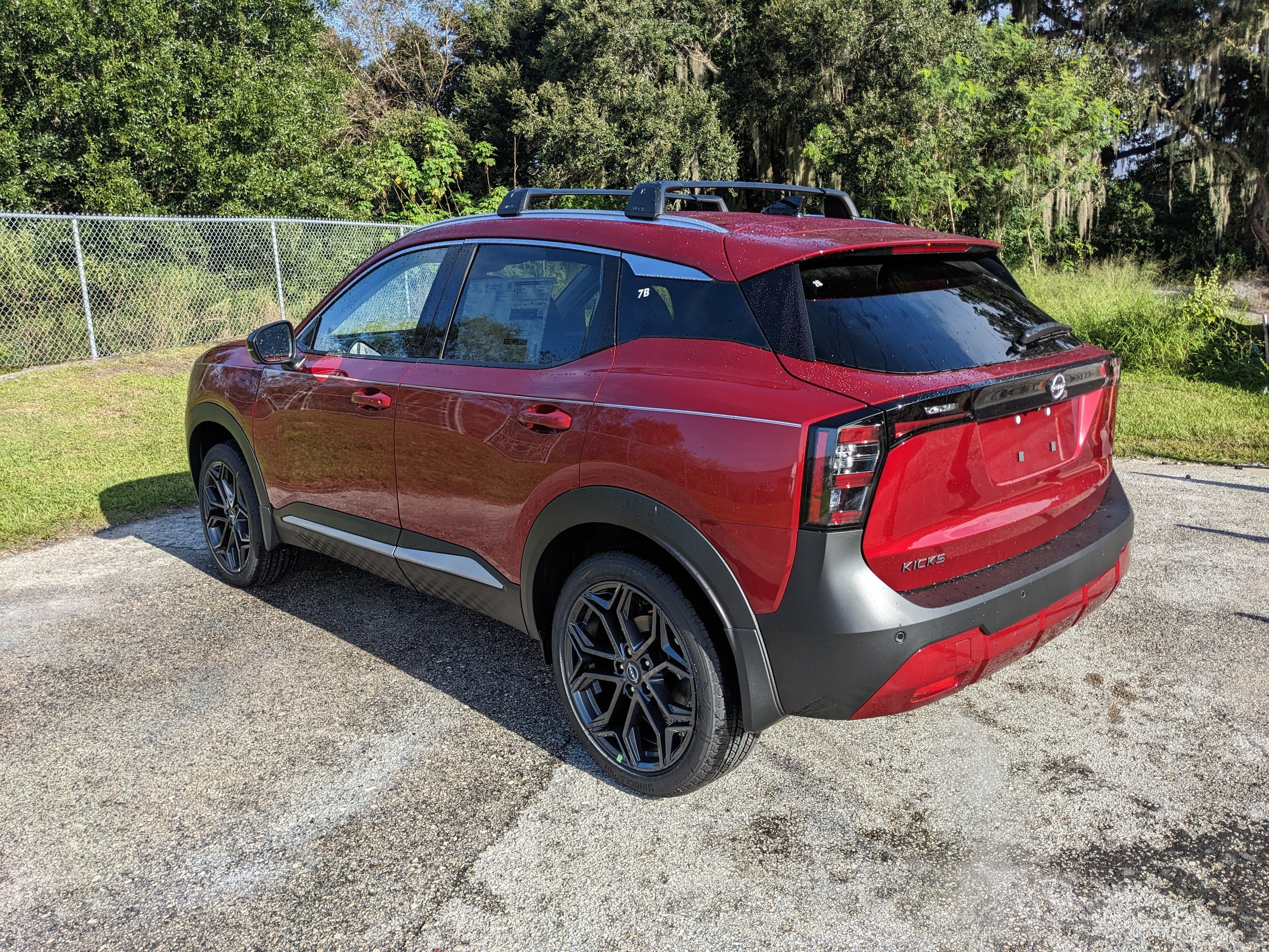 2027 Nissan Kicks SR