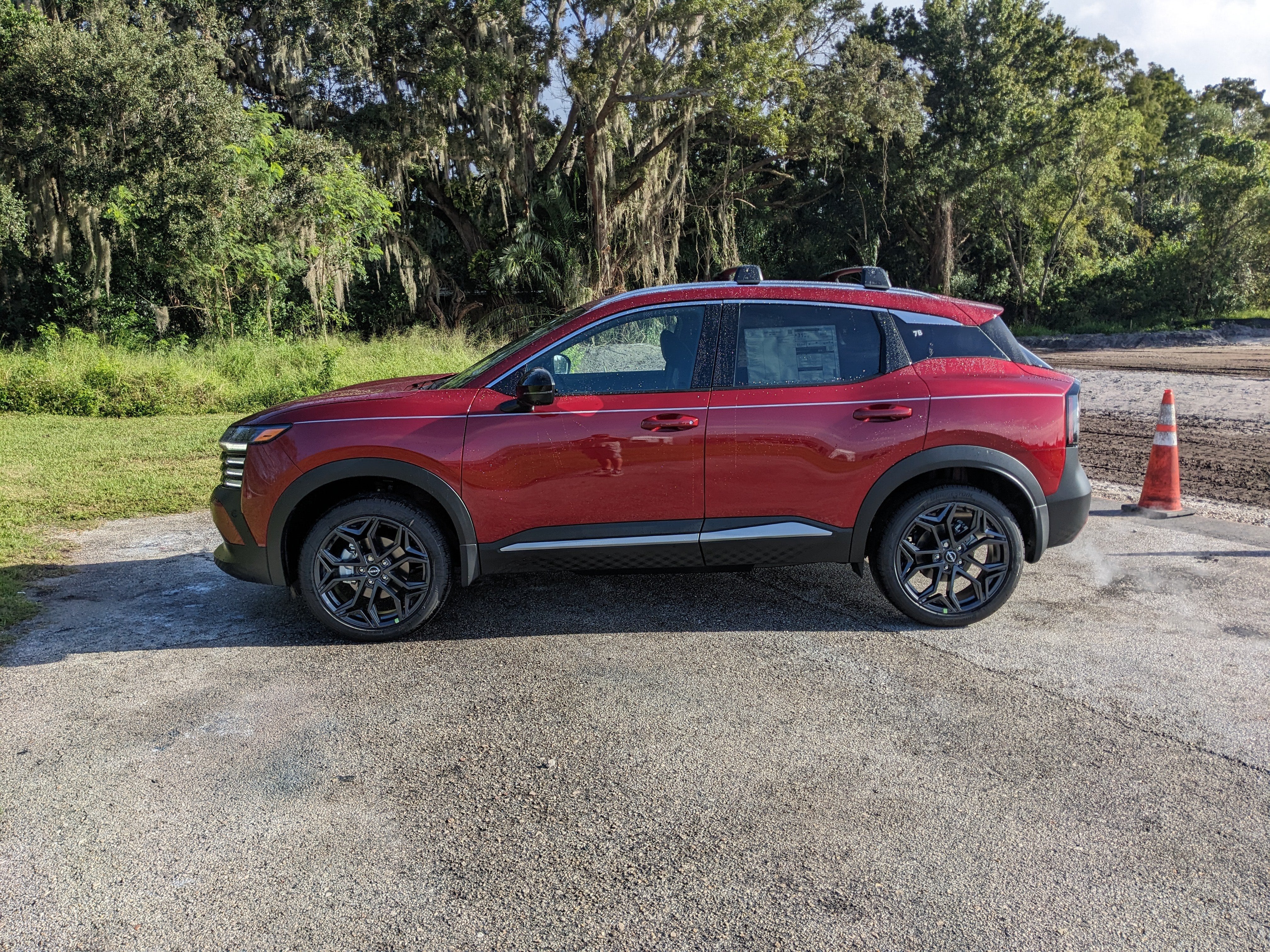 2027 Nissan Kicks SR
