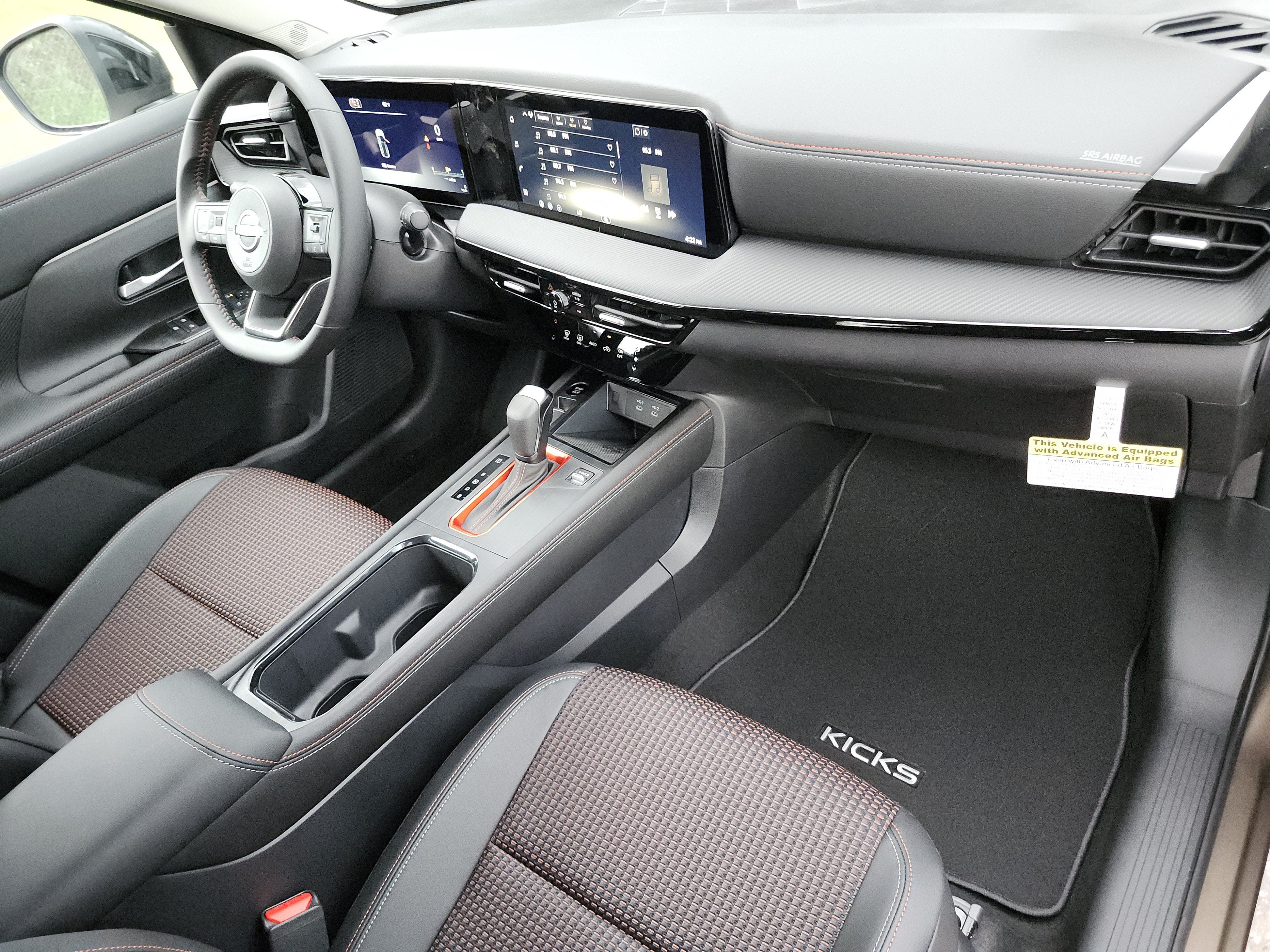 2027 Nissan Kicks SR
