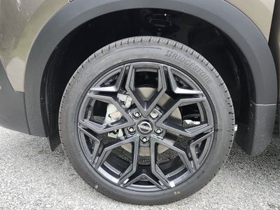 2027 Nissan Kicks SR
