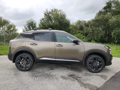 2027 Nissan Kicks SR