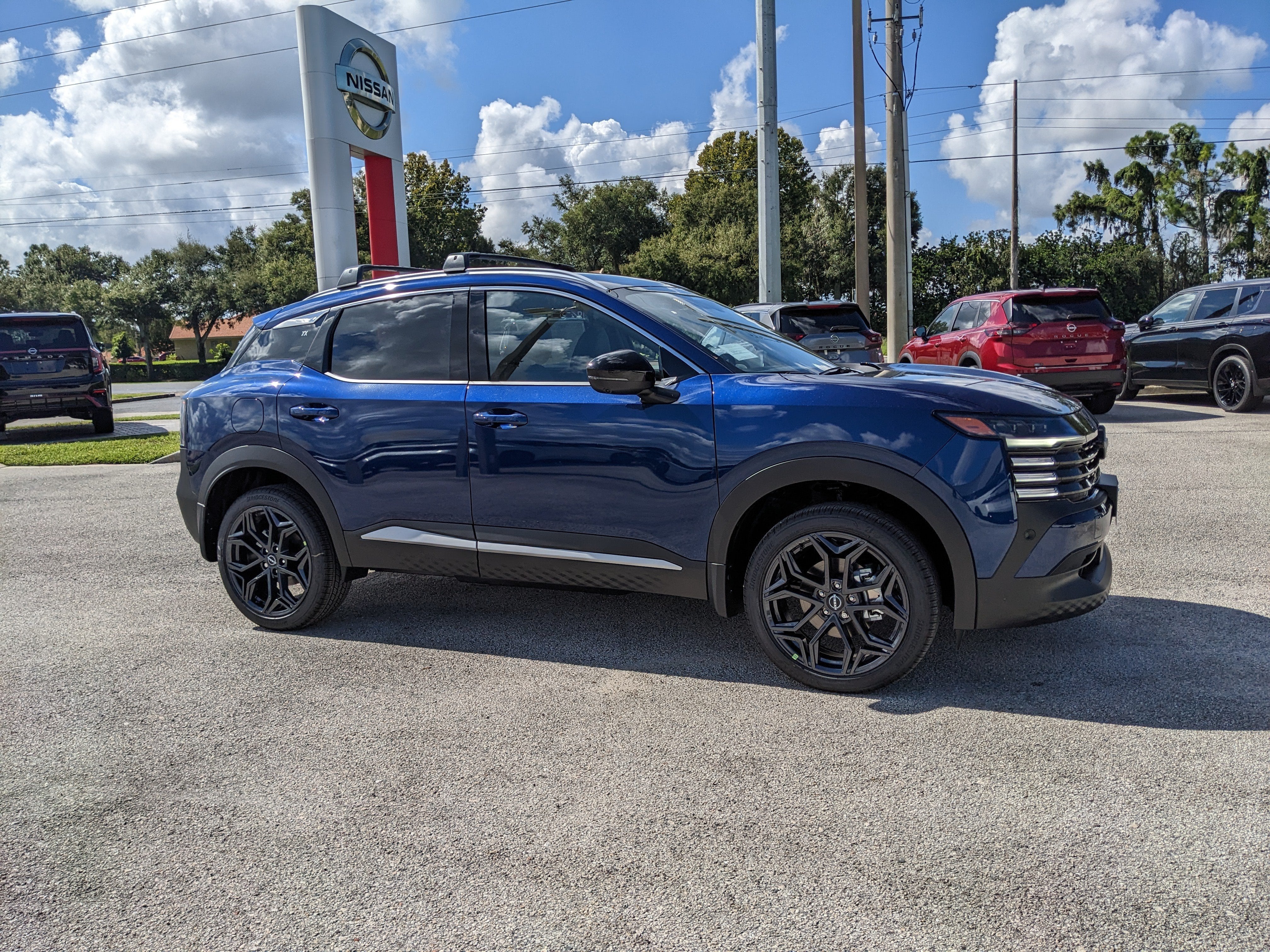 2027 Nissan Kicks SR