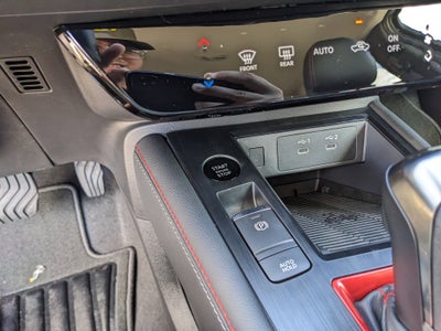 2027 Nissan Kicks SR