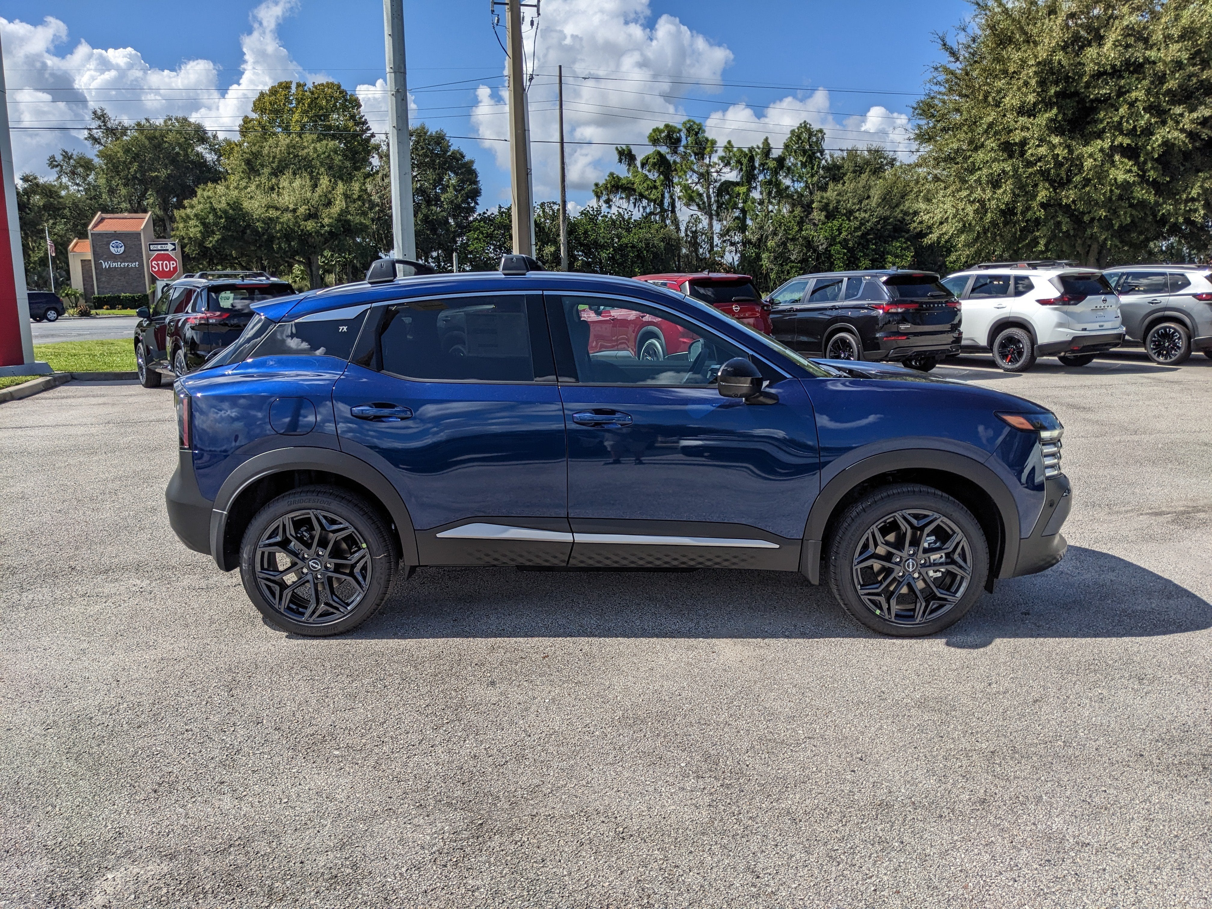 2027 Nissan Kicks SR