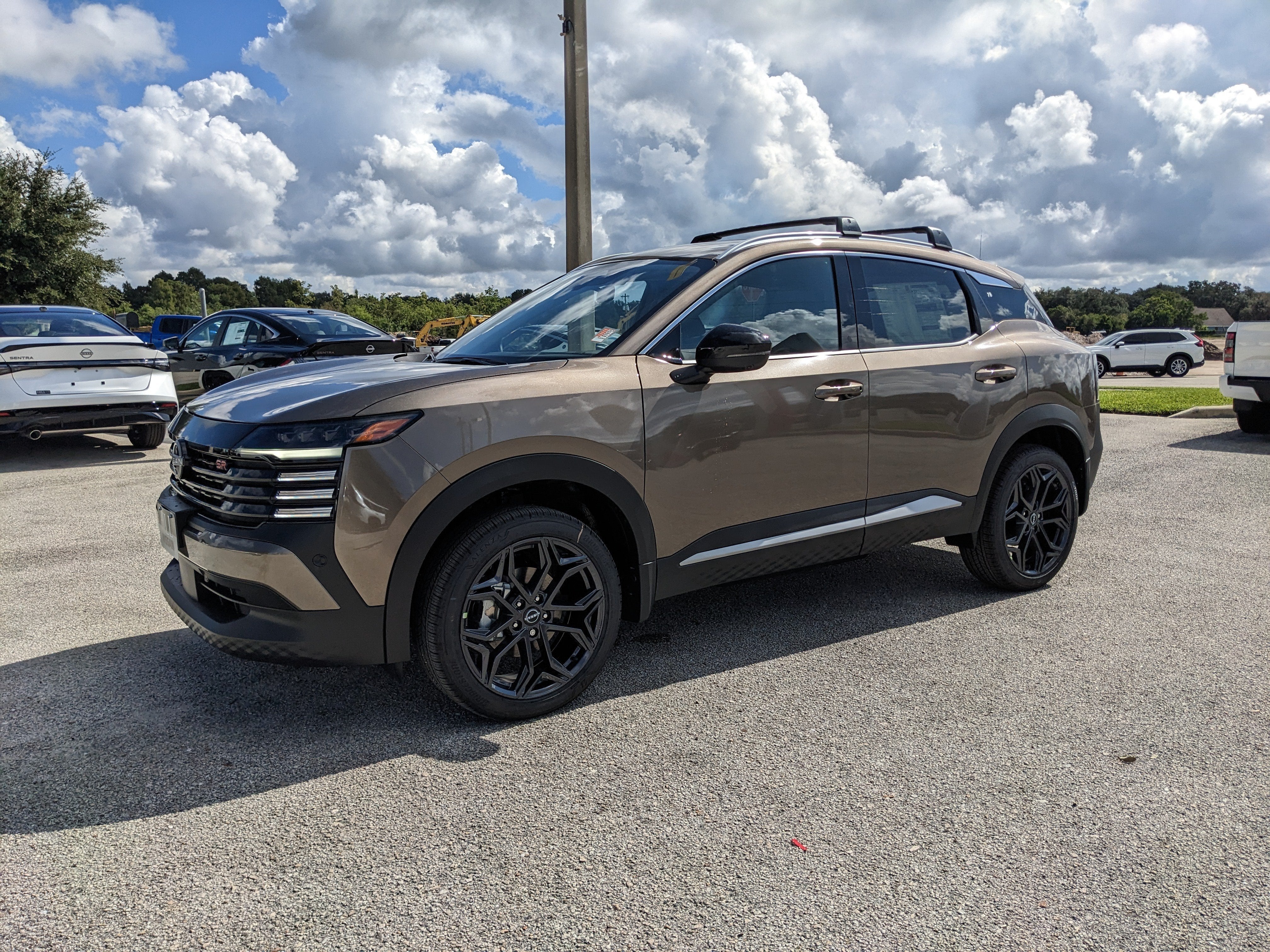 2027 Nissan Kicks SR
