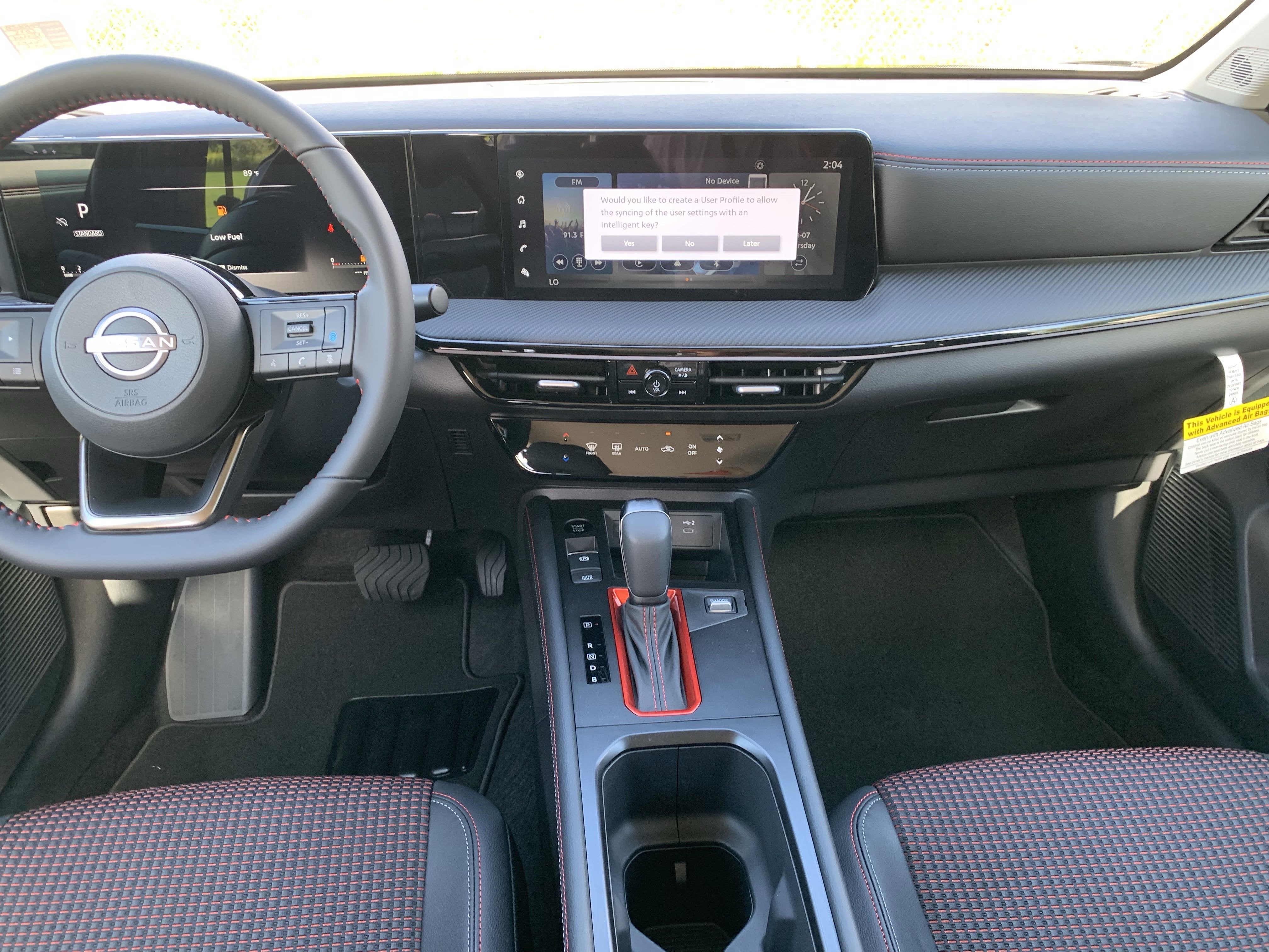 2025 Nissan Kicks SR