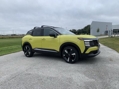 2026 Nissan Kicks SR