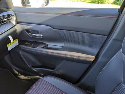2027 Nissan Kicks SR