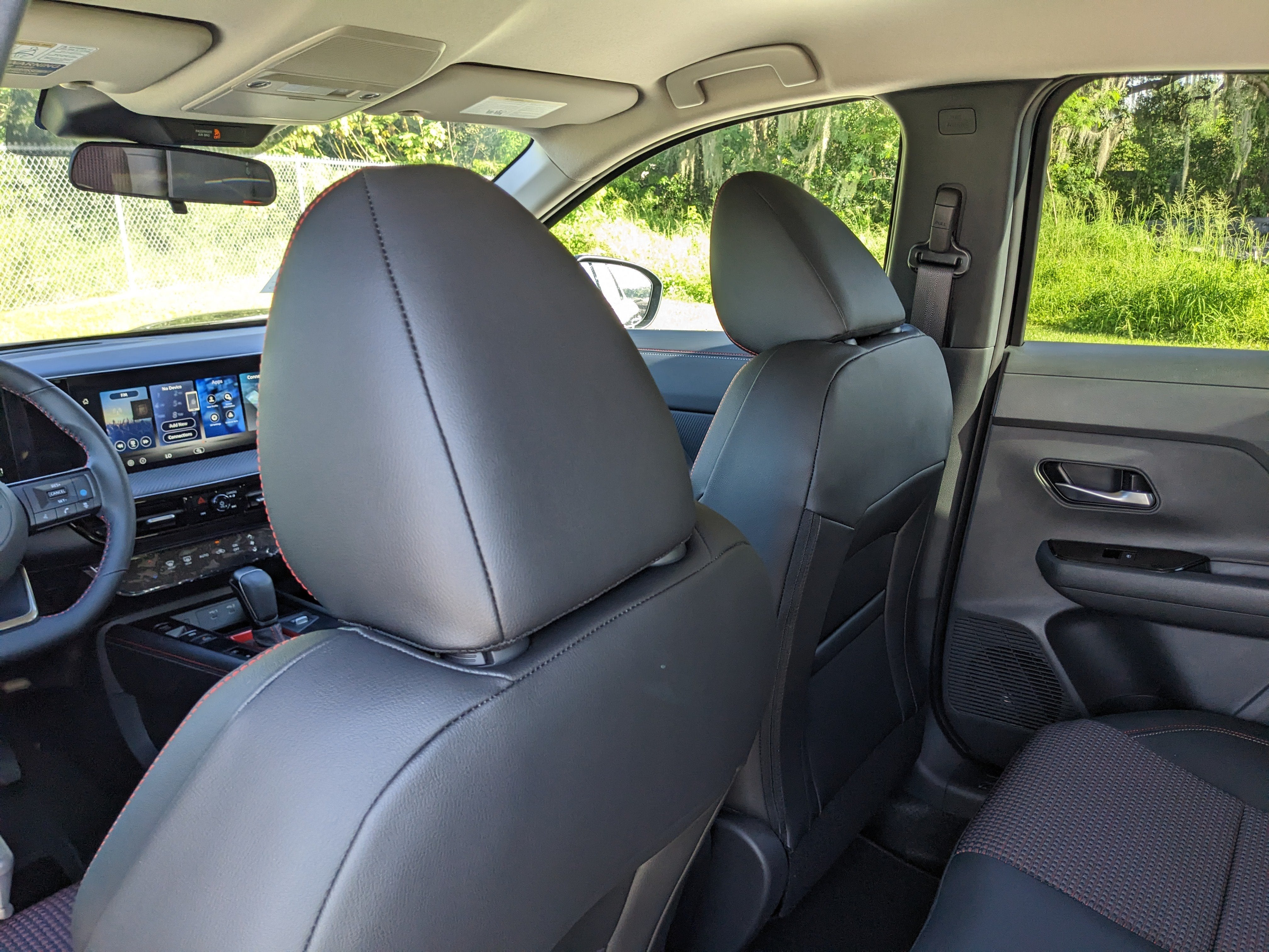 2027 Nissan Kicks SR