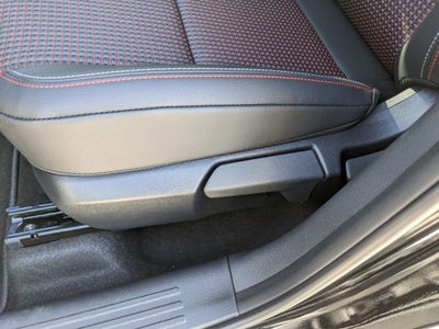 2027 Nissan Kicks SR