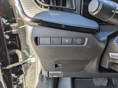 2027 Nissan Kicks SR