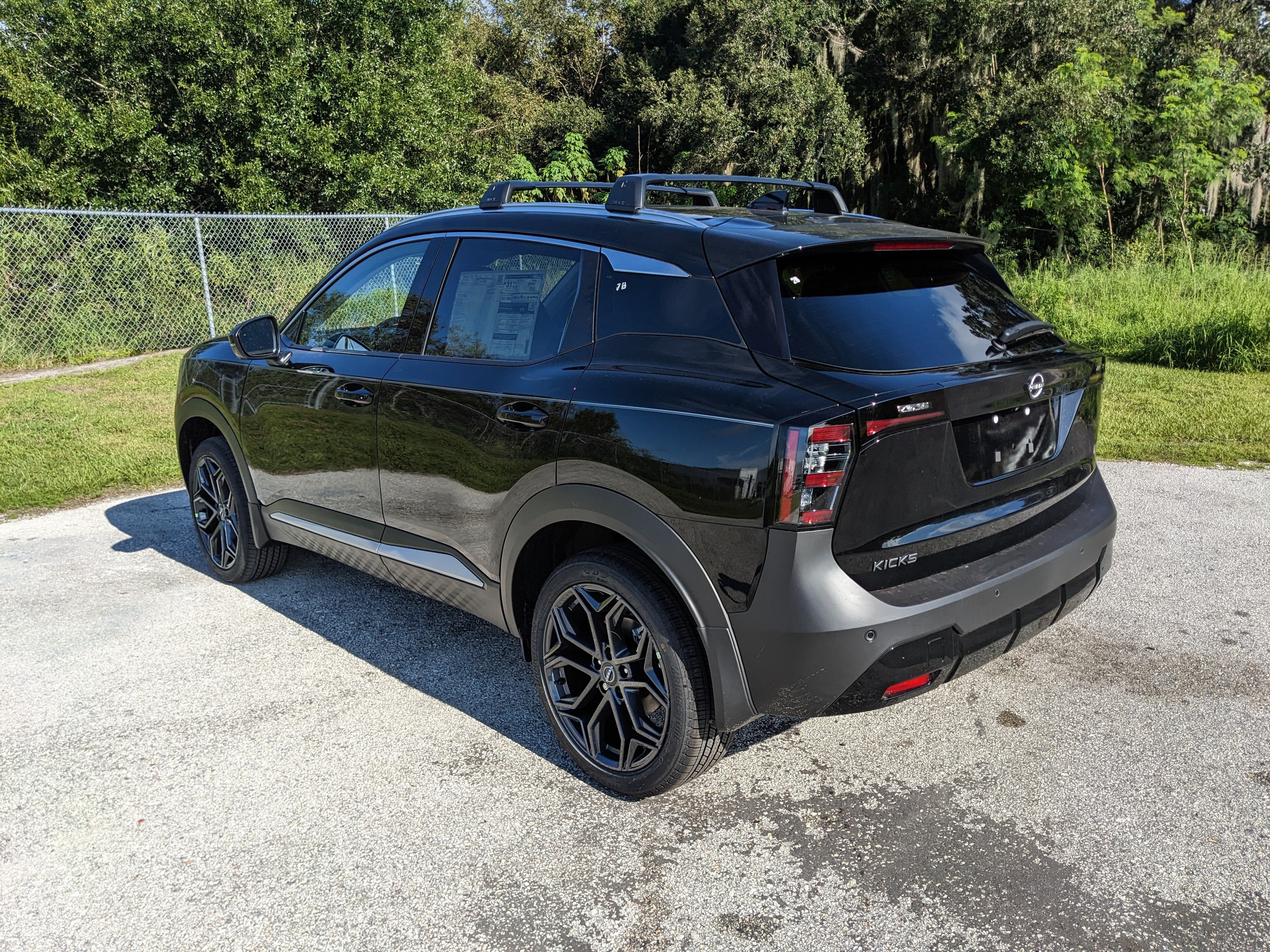 2027 Nissan Kicks SR