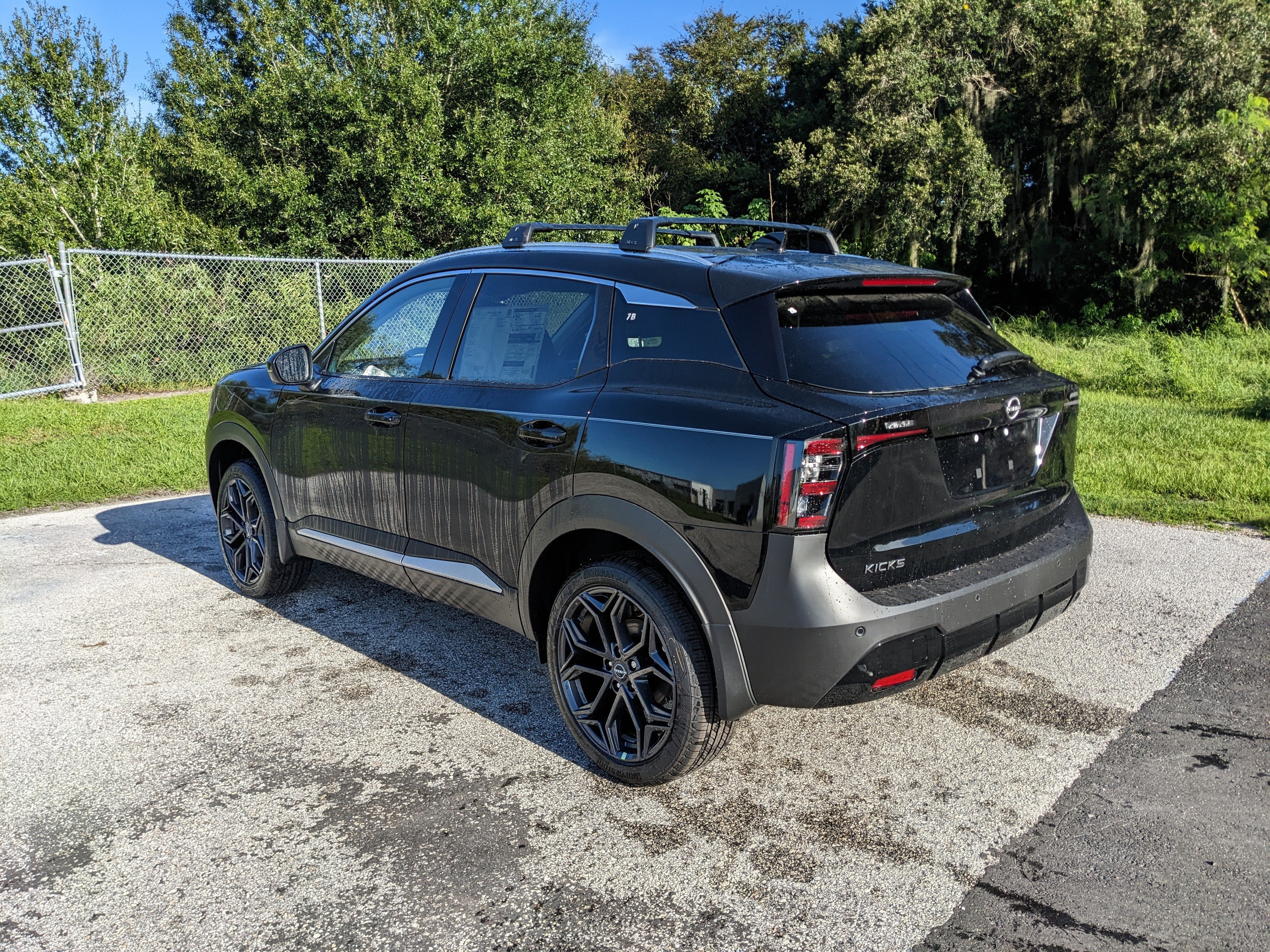 2027 Nissan Kicks SR
