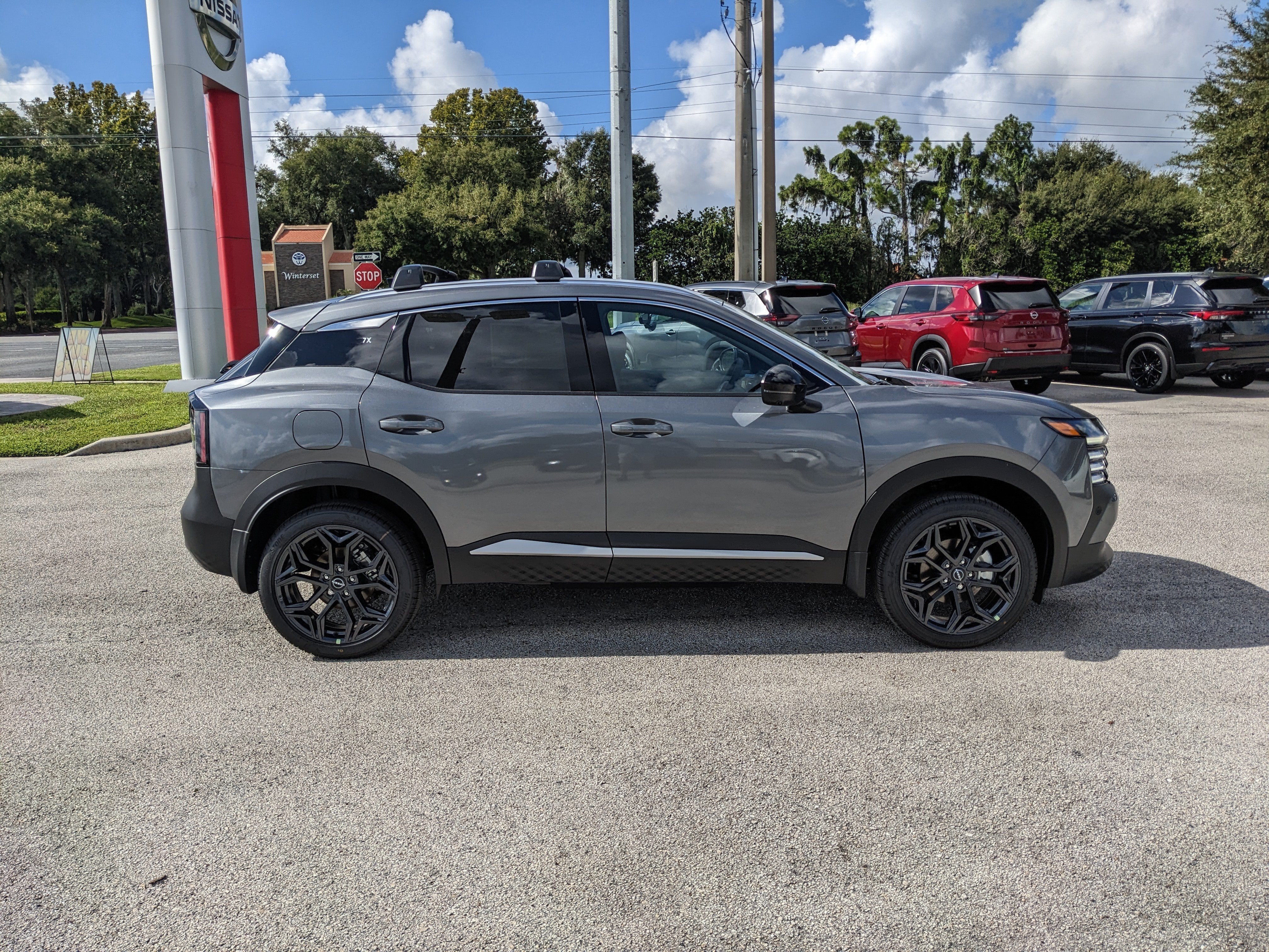 2027 Nissan Kicks SR