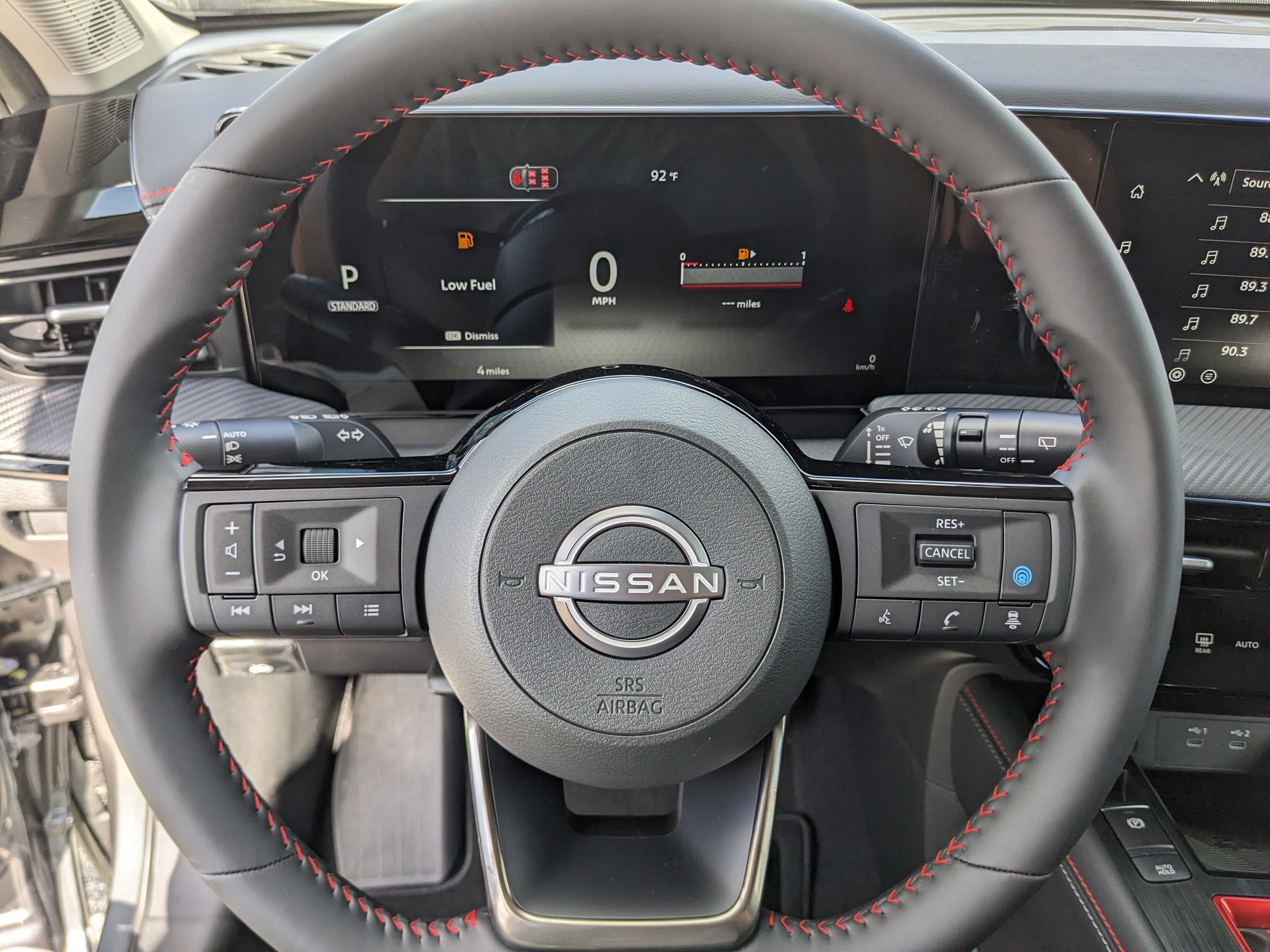 2027 Nissan Kicks SR