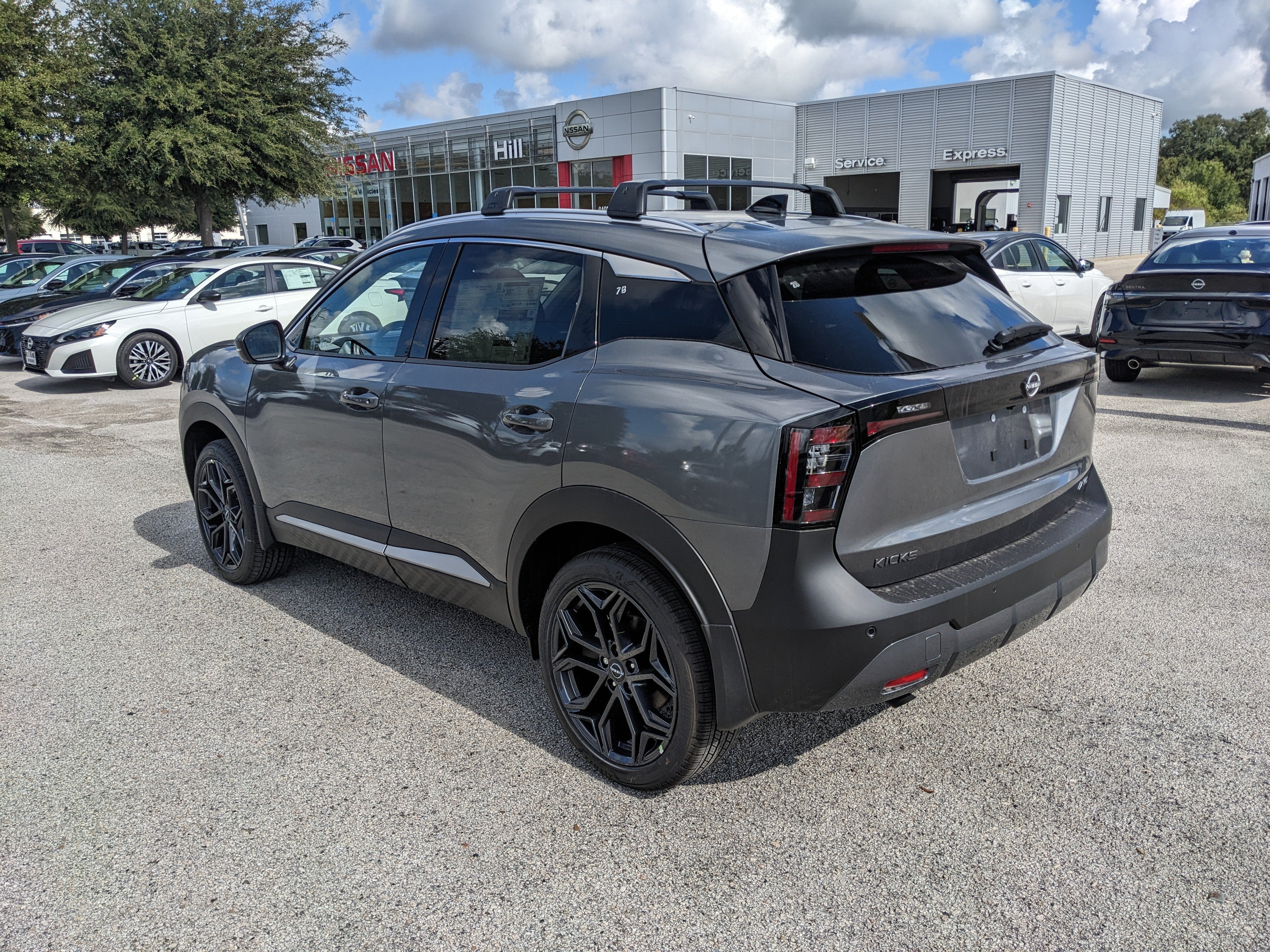 2027 Nissan Kicks SR