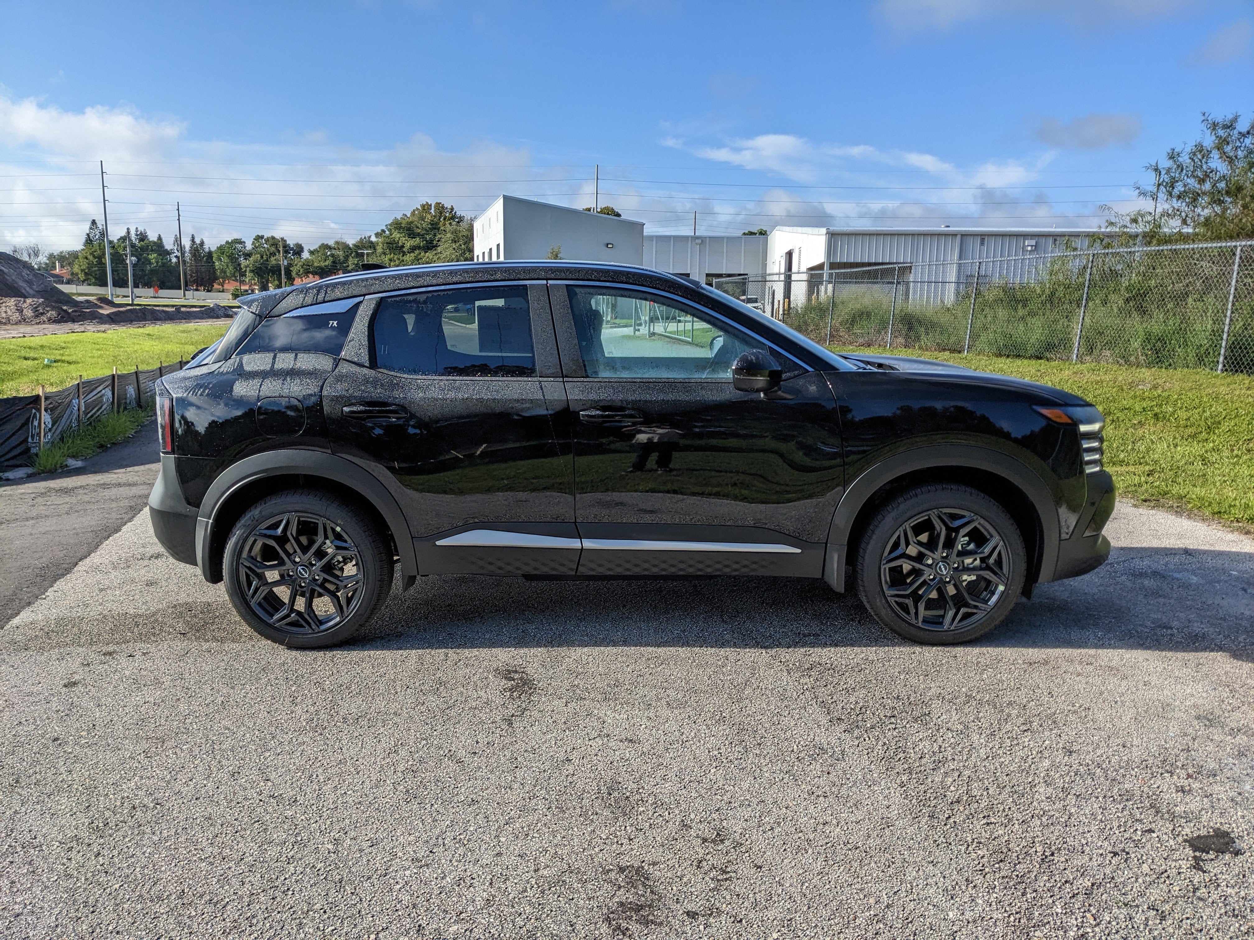 2027 Nissan Kicks SR