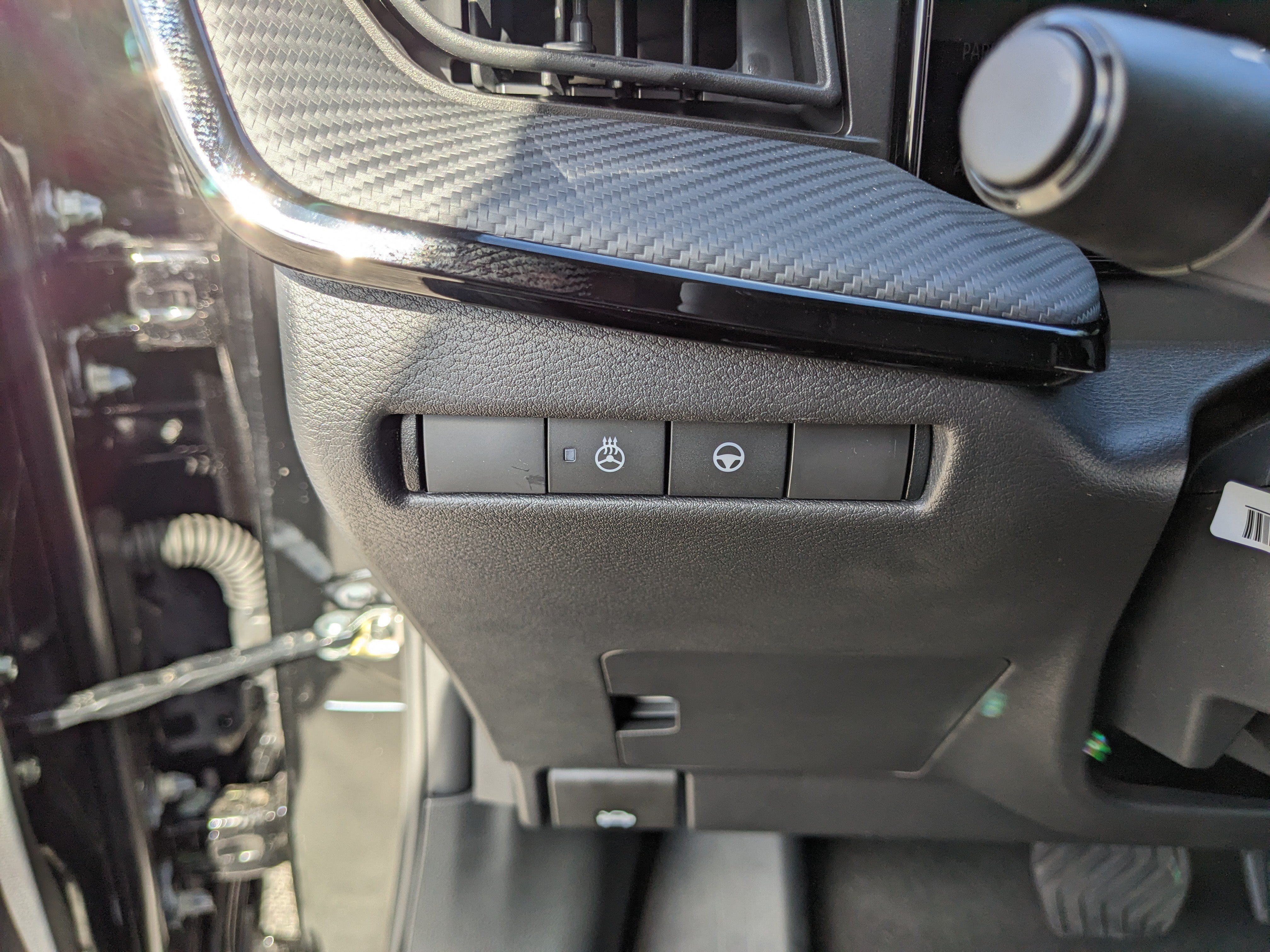 2027 Nissan Kicks SR