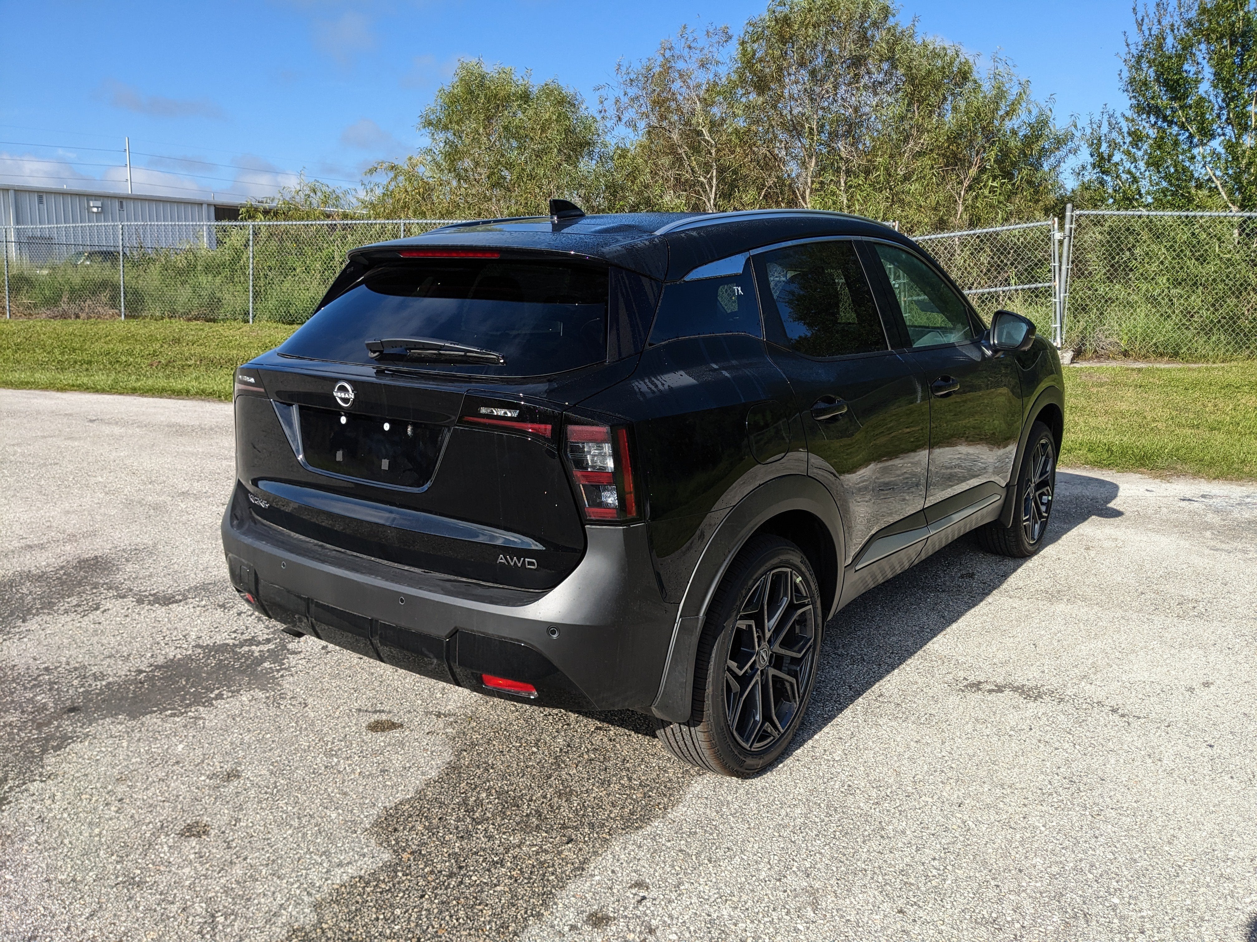 2027 Nissan Kicks SR