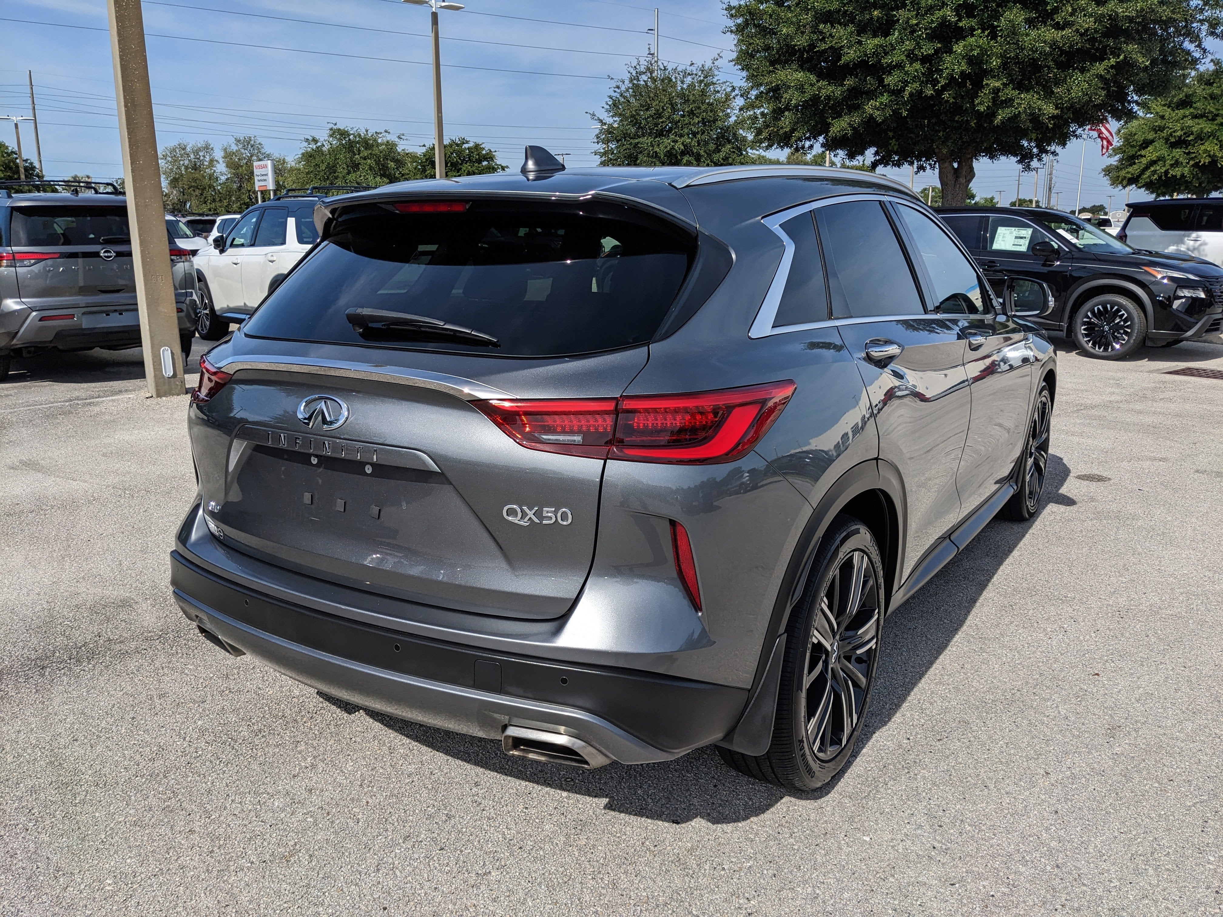 2021 INFINITI QX50 LUXE