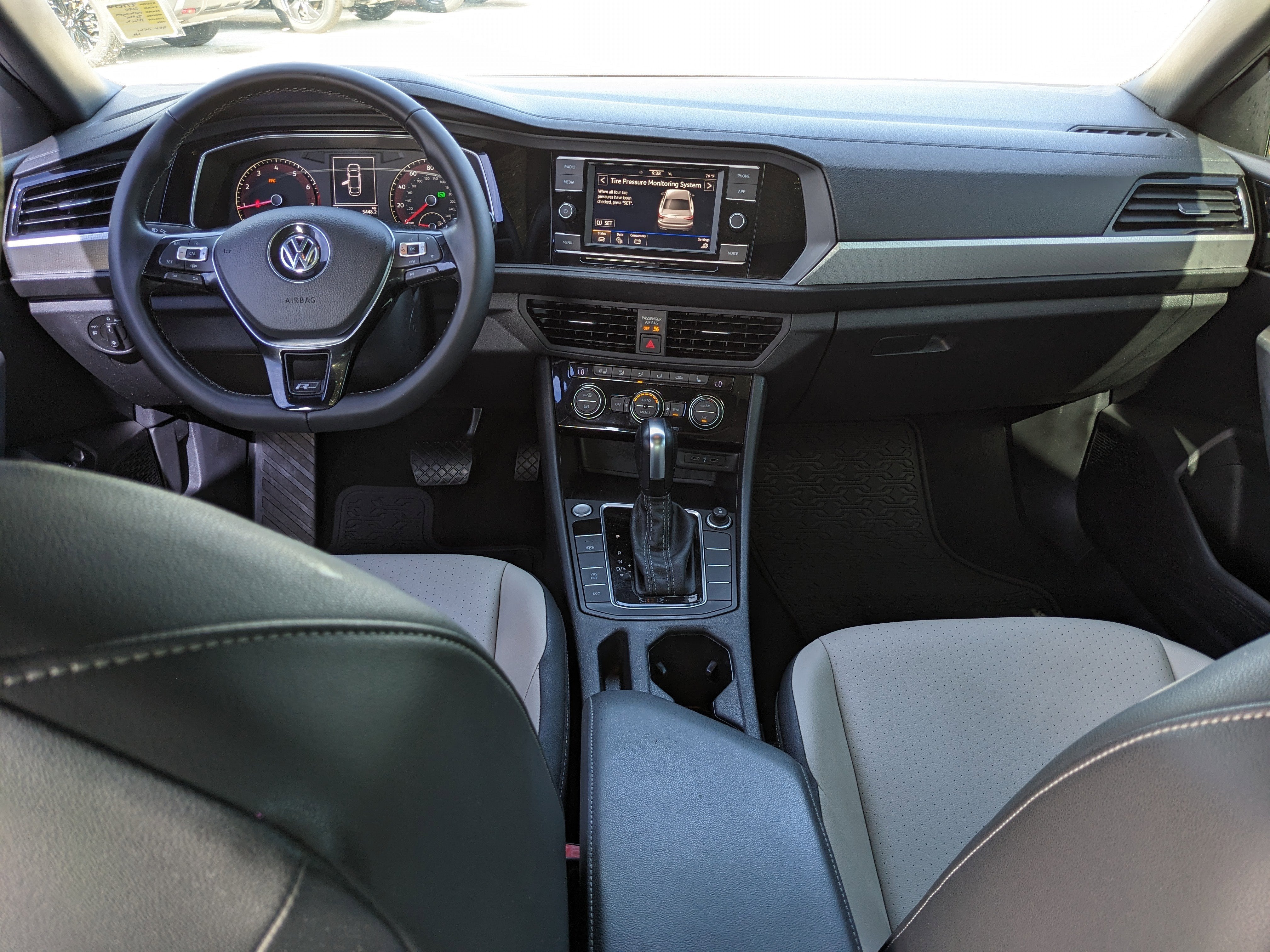 2020 Volkswagen Jetta R-Line