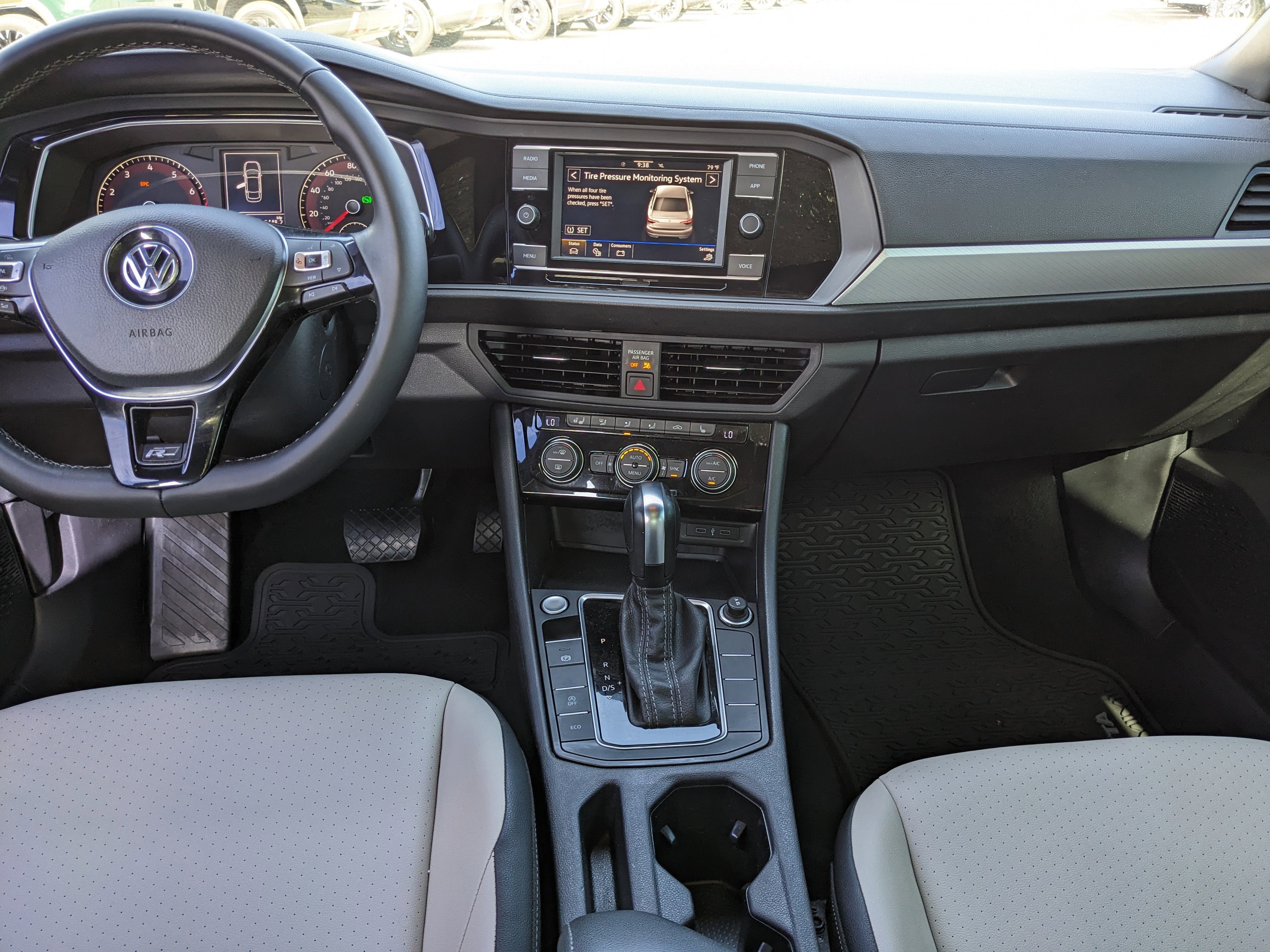 2020 Volkswagen Jetta R-Line