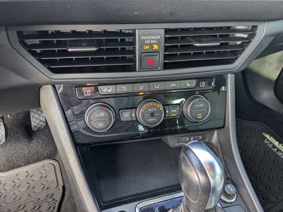2020 Volkswagen Jetta R-Line