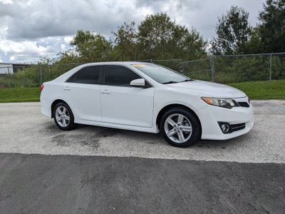 2013 Toyota Camry SE