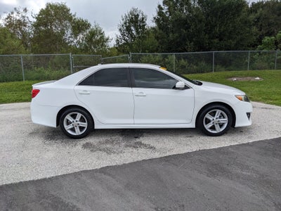 2013 Toyota Camry SE