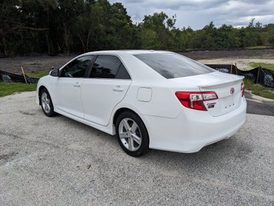 2013 Toyota Camry SE