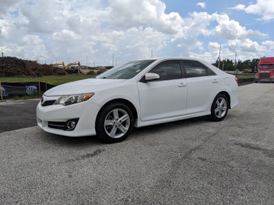 2013 Toyota Camry SE