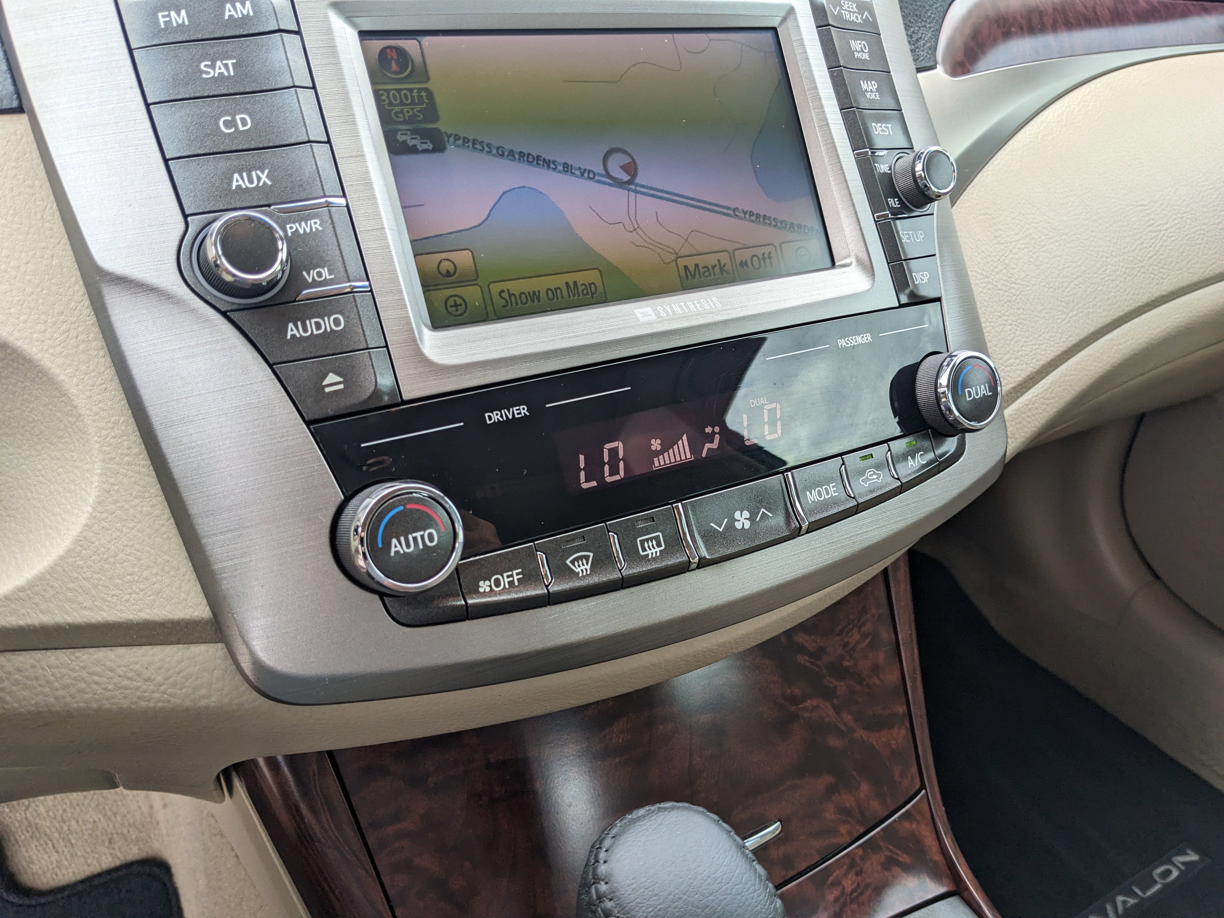 2011 Toyota Avalon Base