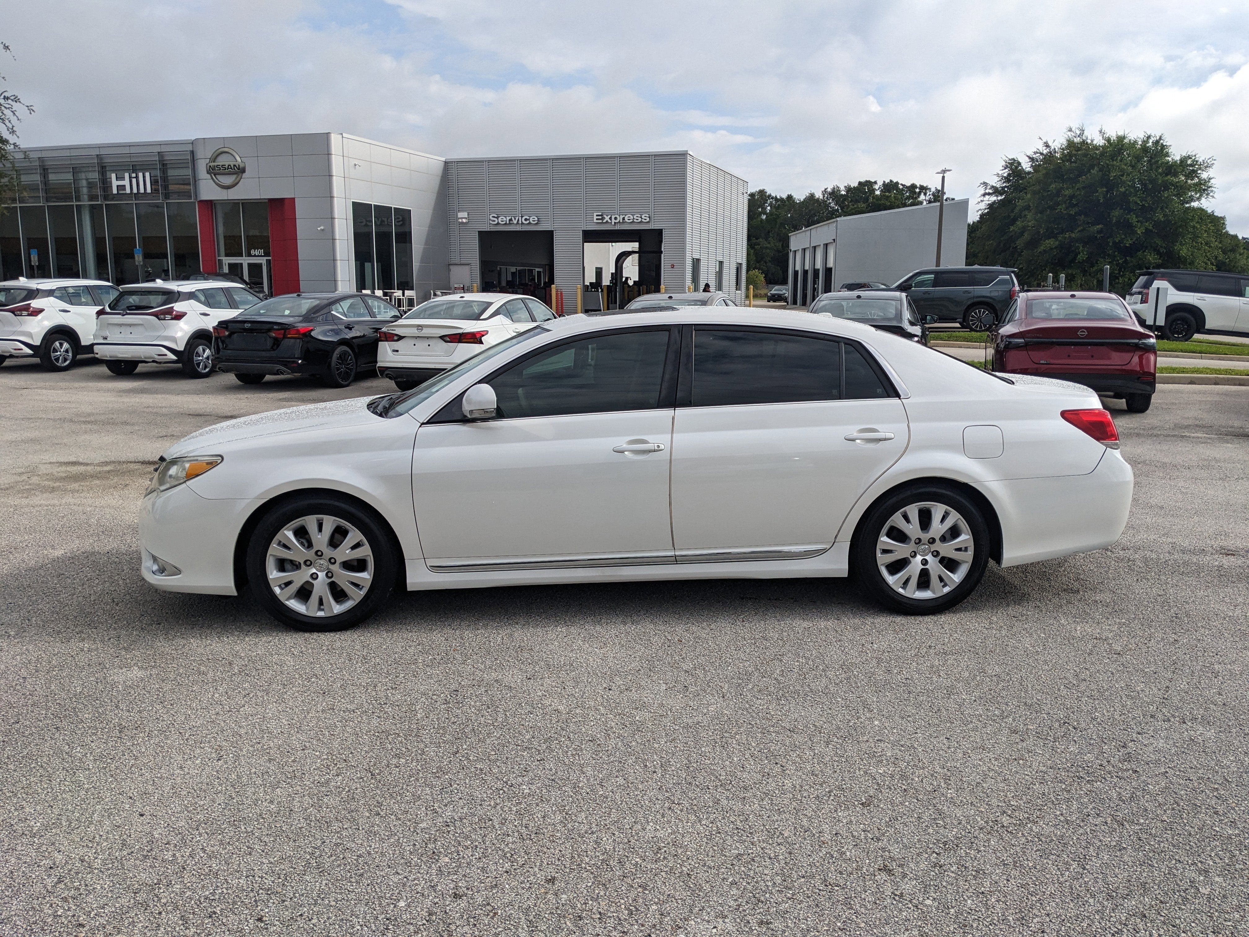 2011 Toyota Avalon Base