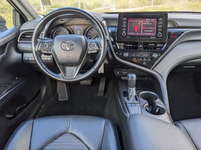 2022 Toyota Camry SE