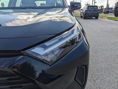 2024 Toyota RAV4 Hybrid XLE