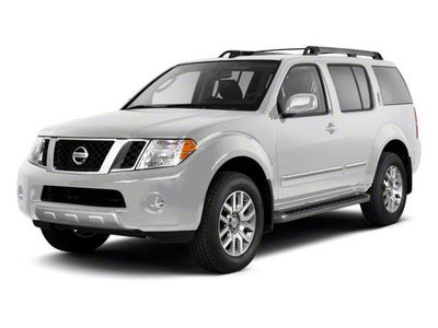 2011 Nissan Pathfinder LE