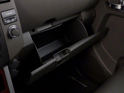2011 Nissan Pathfinder LE