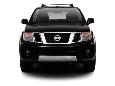 2011 Nissan Pathfinder LE
