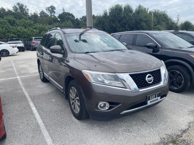 2016 Nissan Pathfinder SL