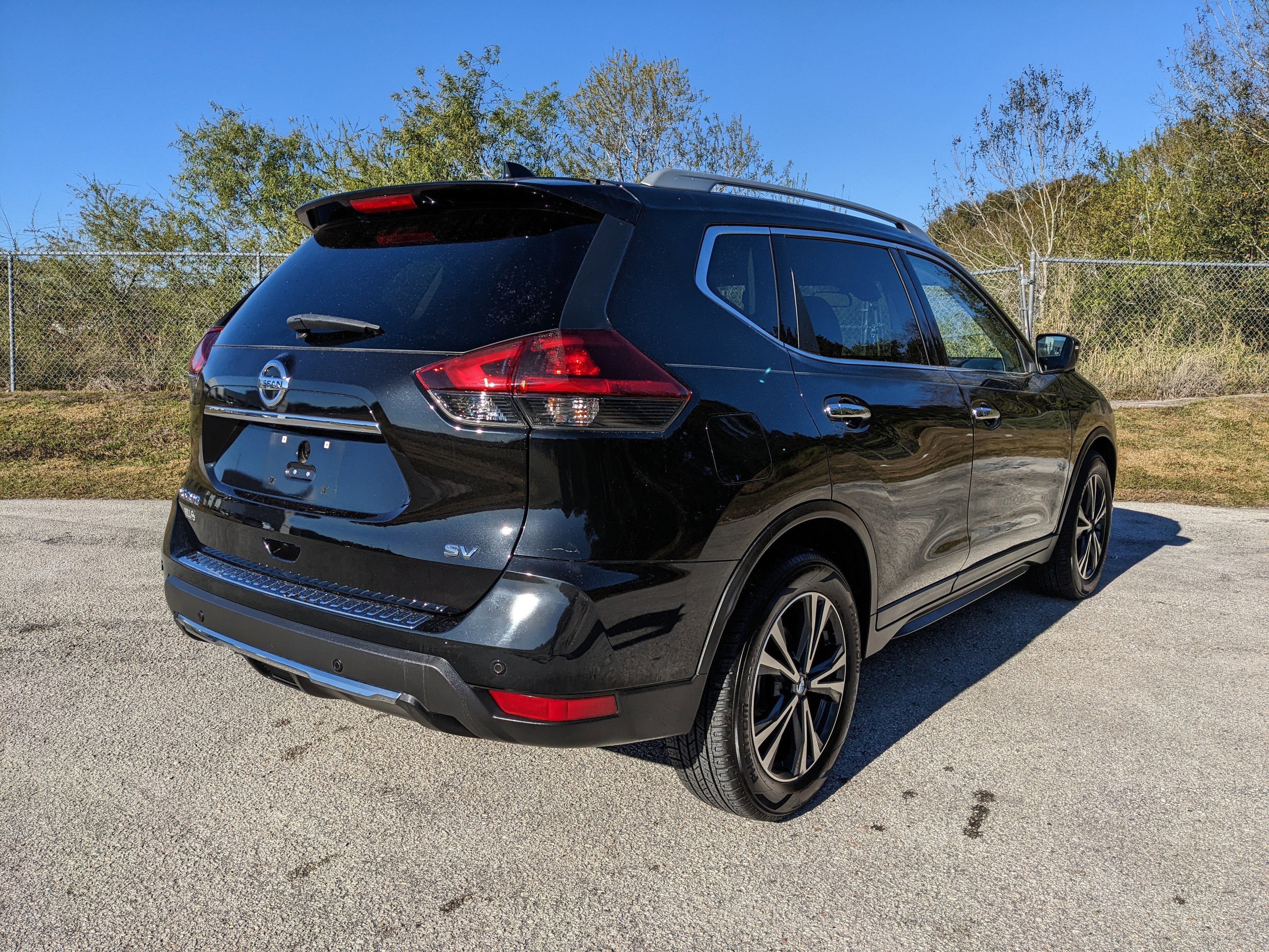 2020 Nissan Rogue SV