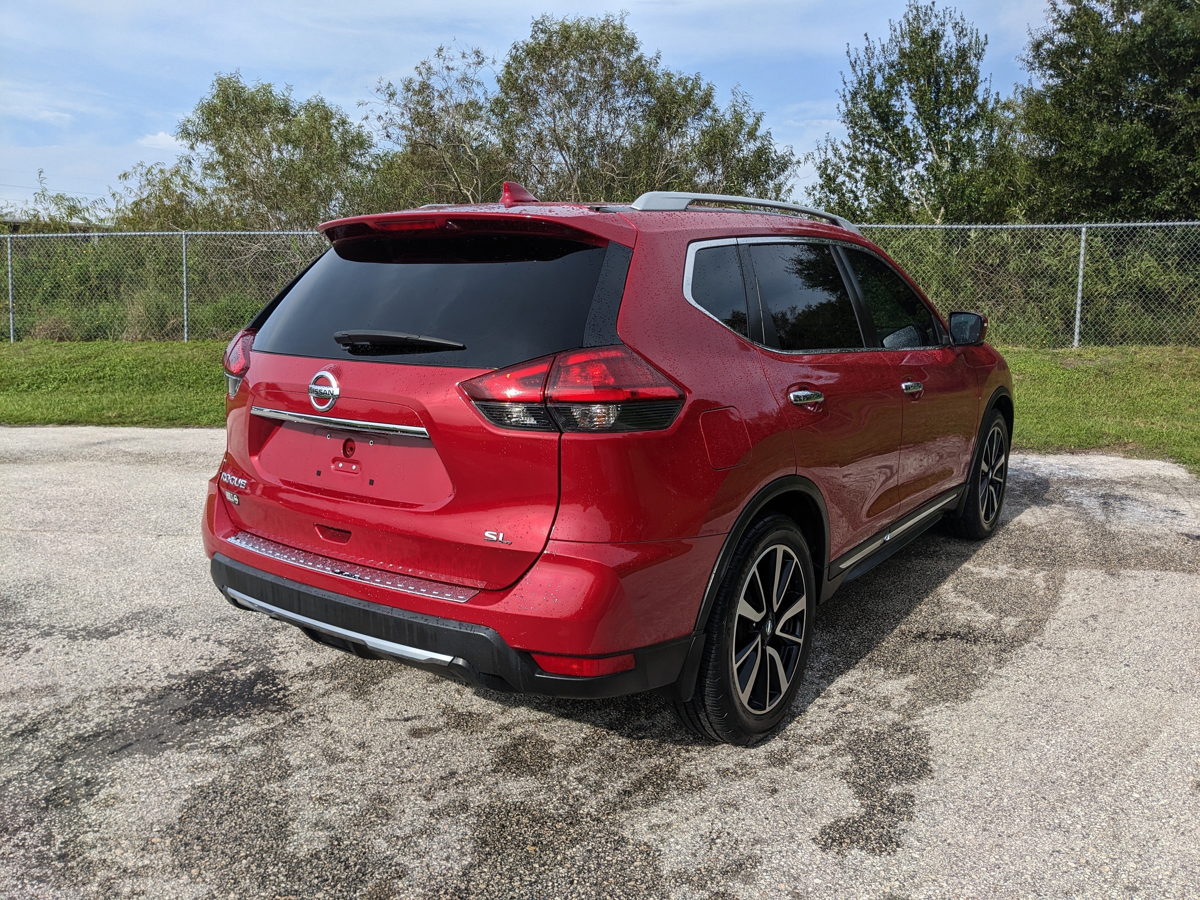 2017 Nissan Rogue SL