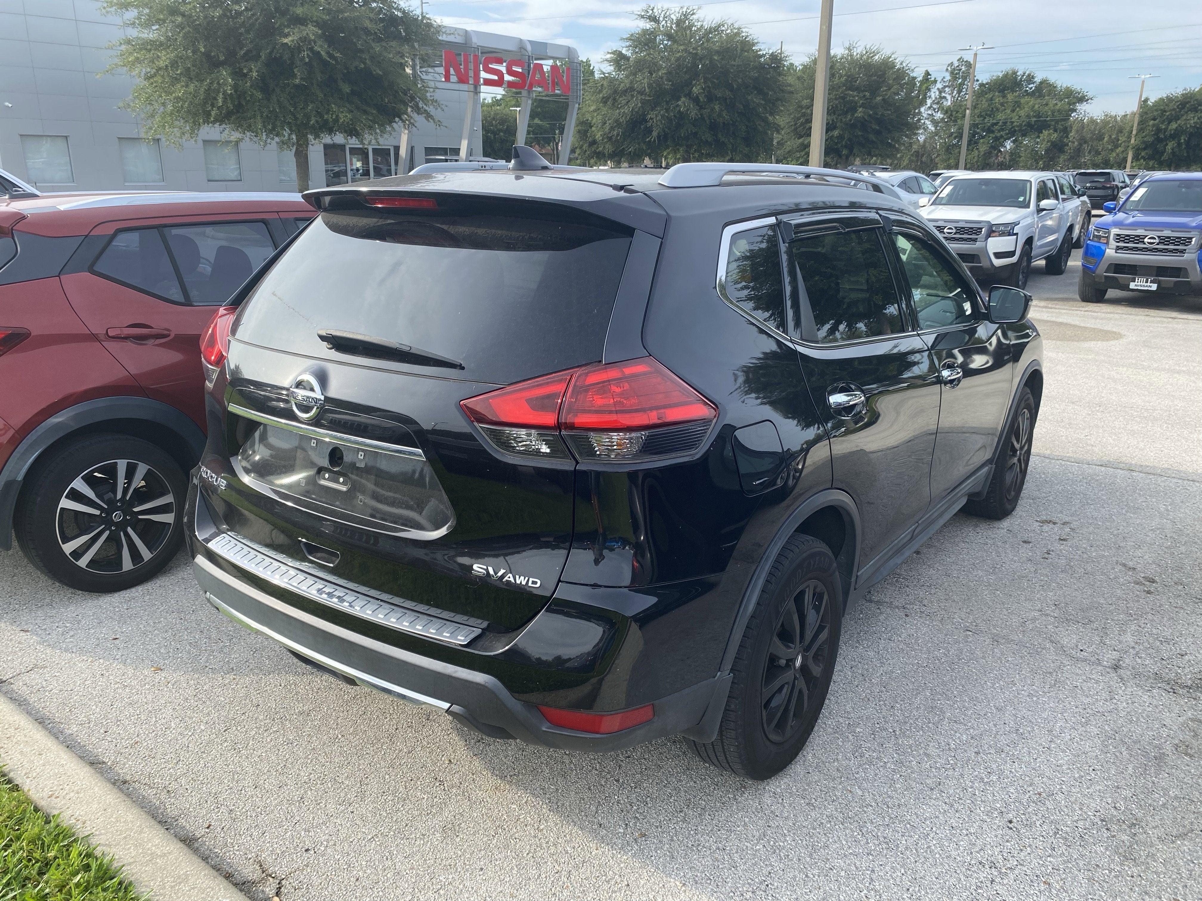 2017 Nissan Rogue SV
