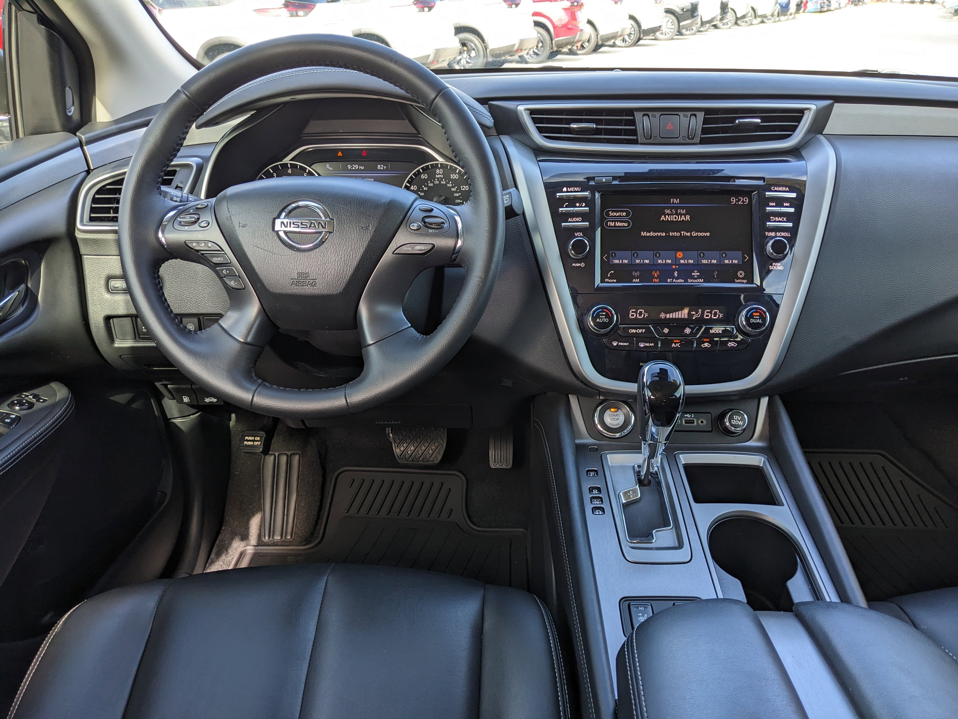 2022 Nissan Murano SV