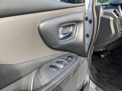 2022 Nissan Murano SV